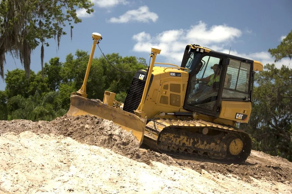 OWNERSHIP VS RENTAL: FACTORS TO CONSIDER WHEN ACQUIRING HEAVY EQUIPMENT