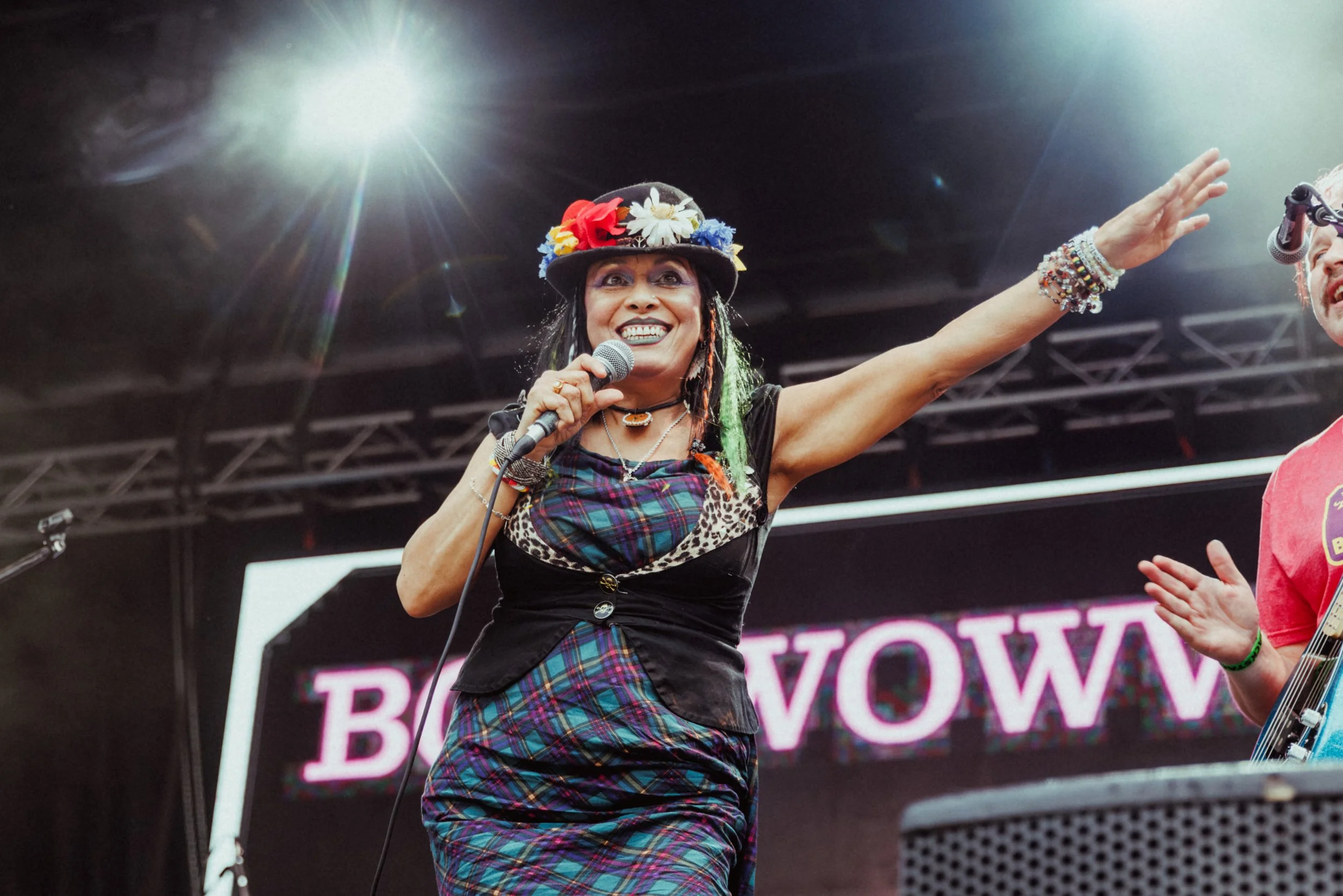 02_Bow Wow Wow-16.jpg