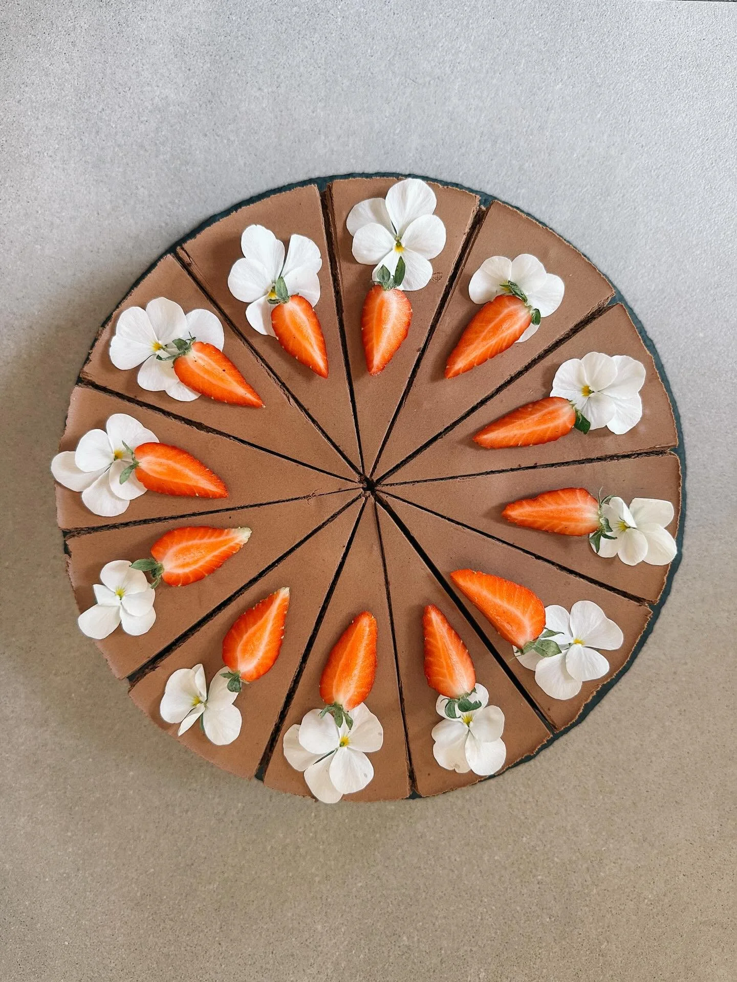 Erdbeer Brownie Torte 🥰🍓