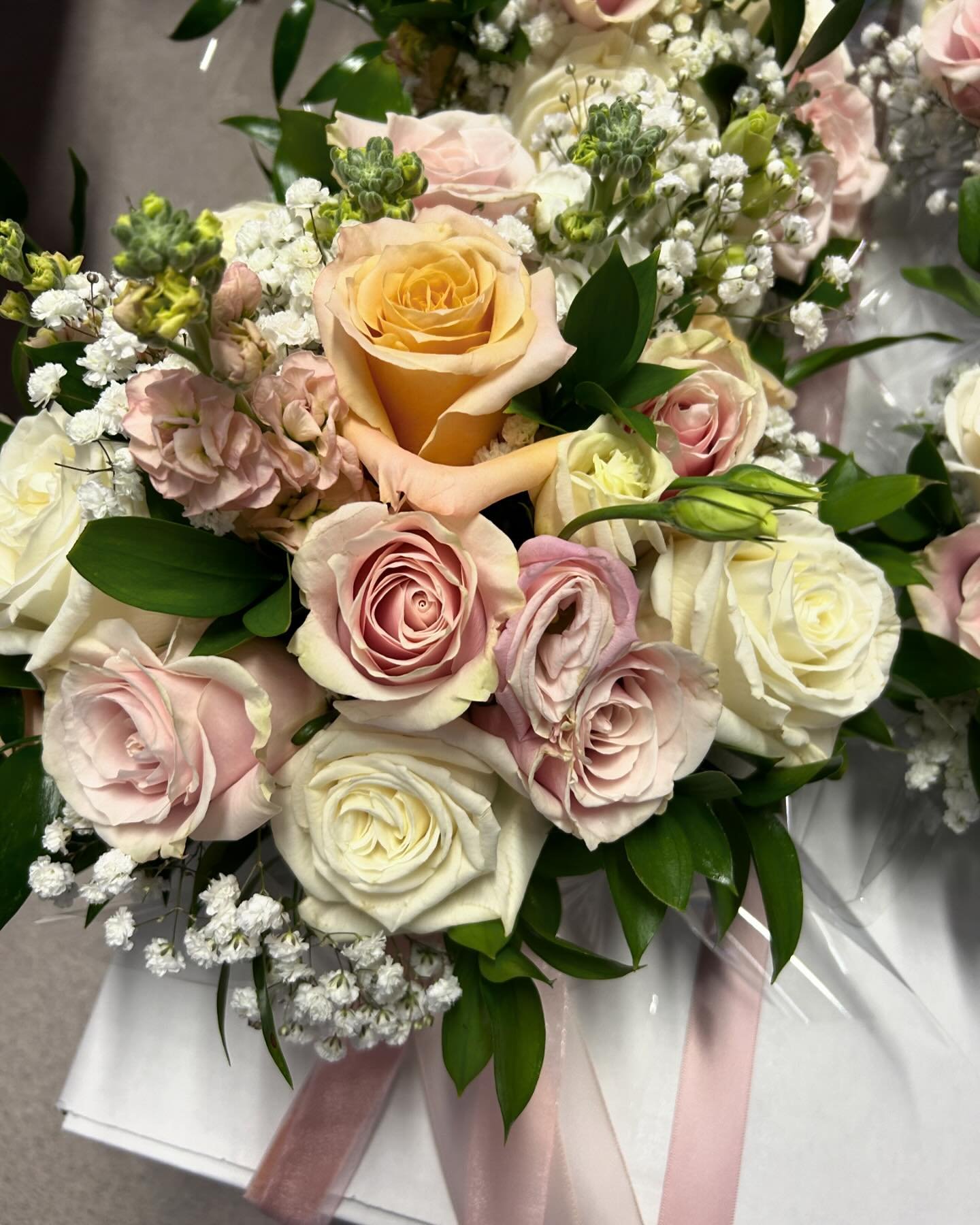 Gema chose a beautiful soft mix of of pink peach and white for her wedding bouquets and buttonholes today.
Flowers. It&rsquo;s what we do 🌷

We also added in a sma box of flat lay flowers for her photographer. 

#bridalbouquets
#butyonholes