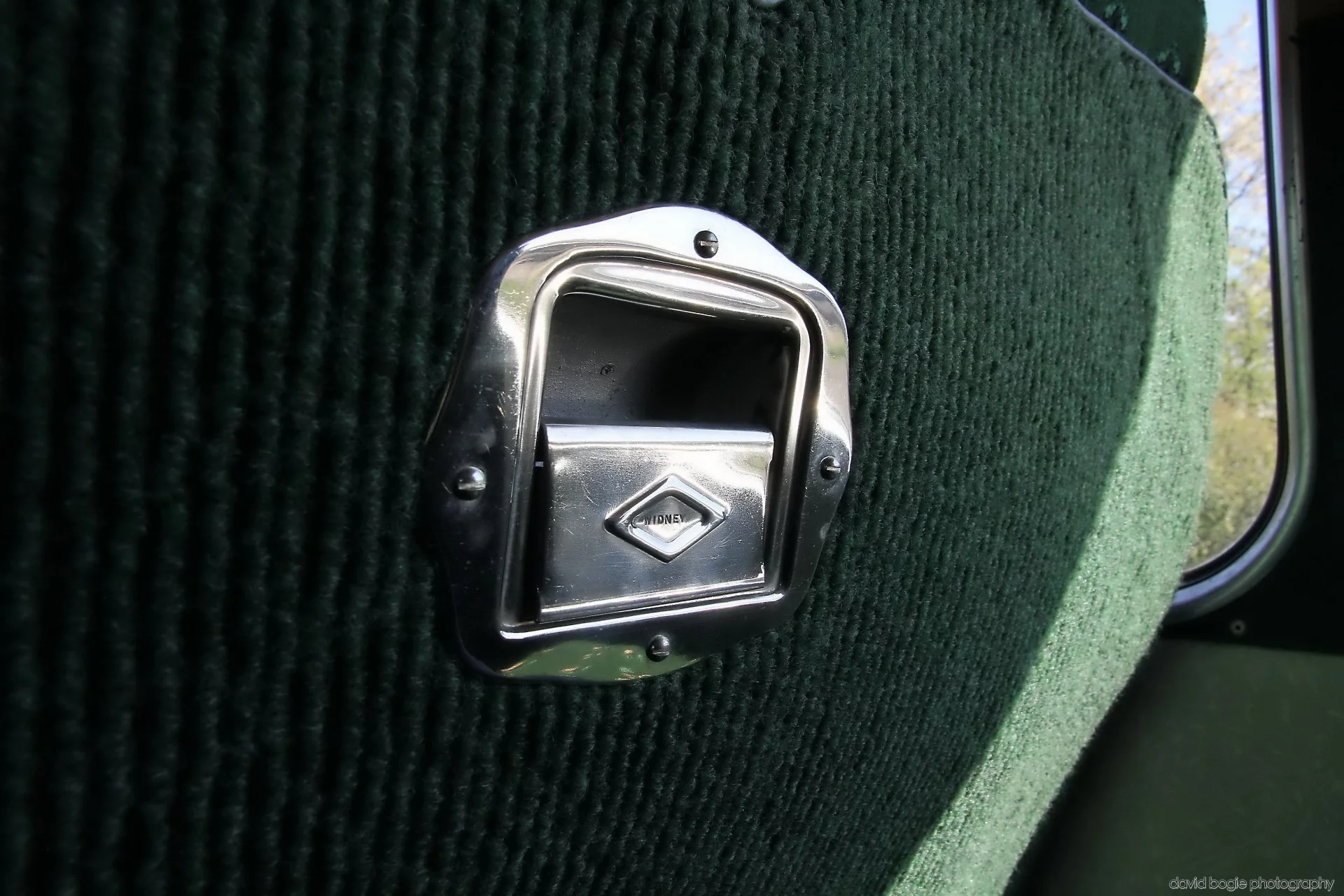 20260425 135928 Bus Bundle 0386.jpg