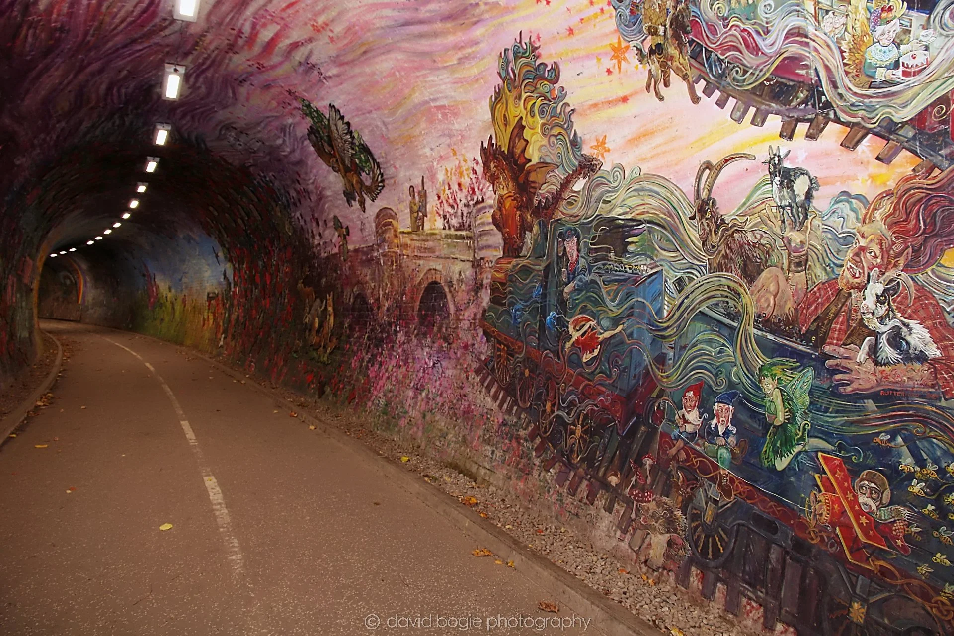 YEAR20221102 140354 Colinton Tunnel 0010.jpg