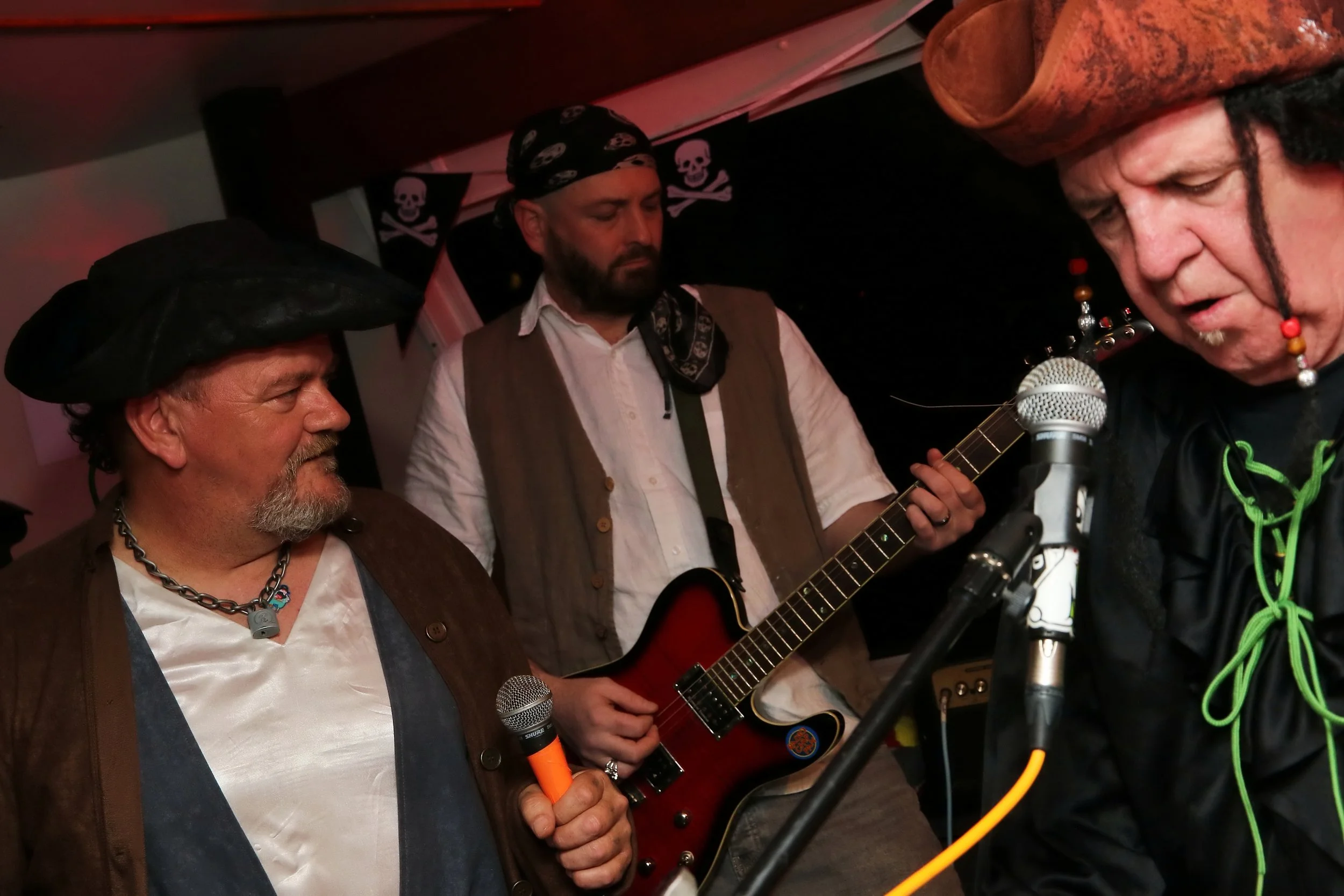 20260919 212721 Pirate Cruise 1665.jpg