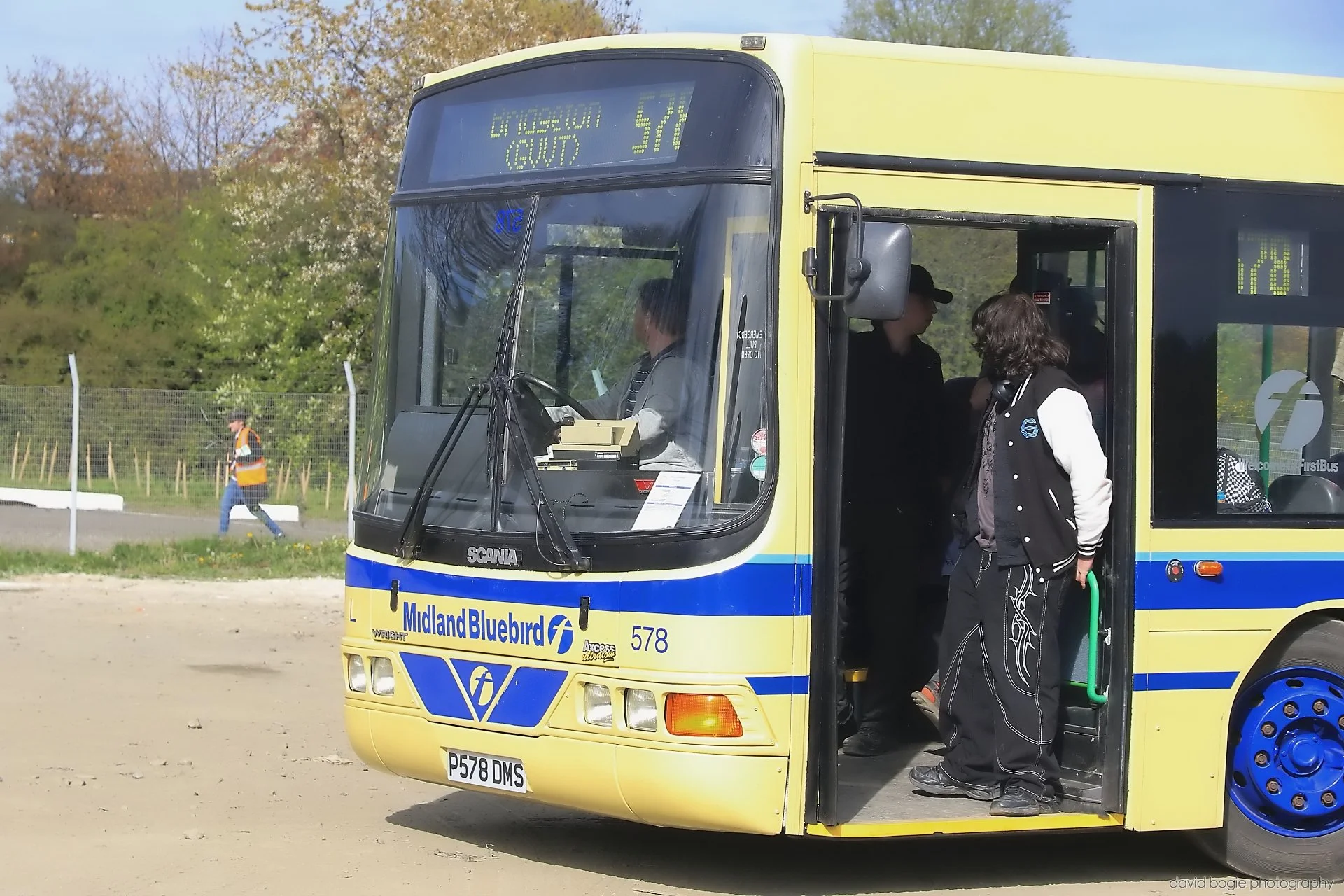 20260426 153549 Bus Bundle 0825.jpg