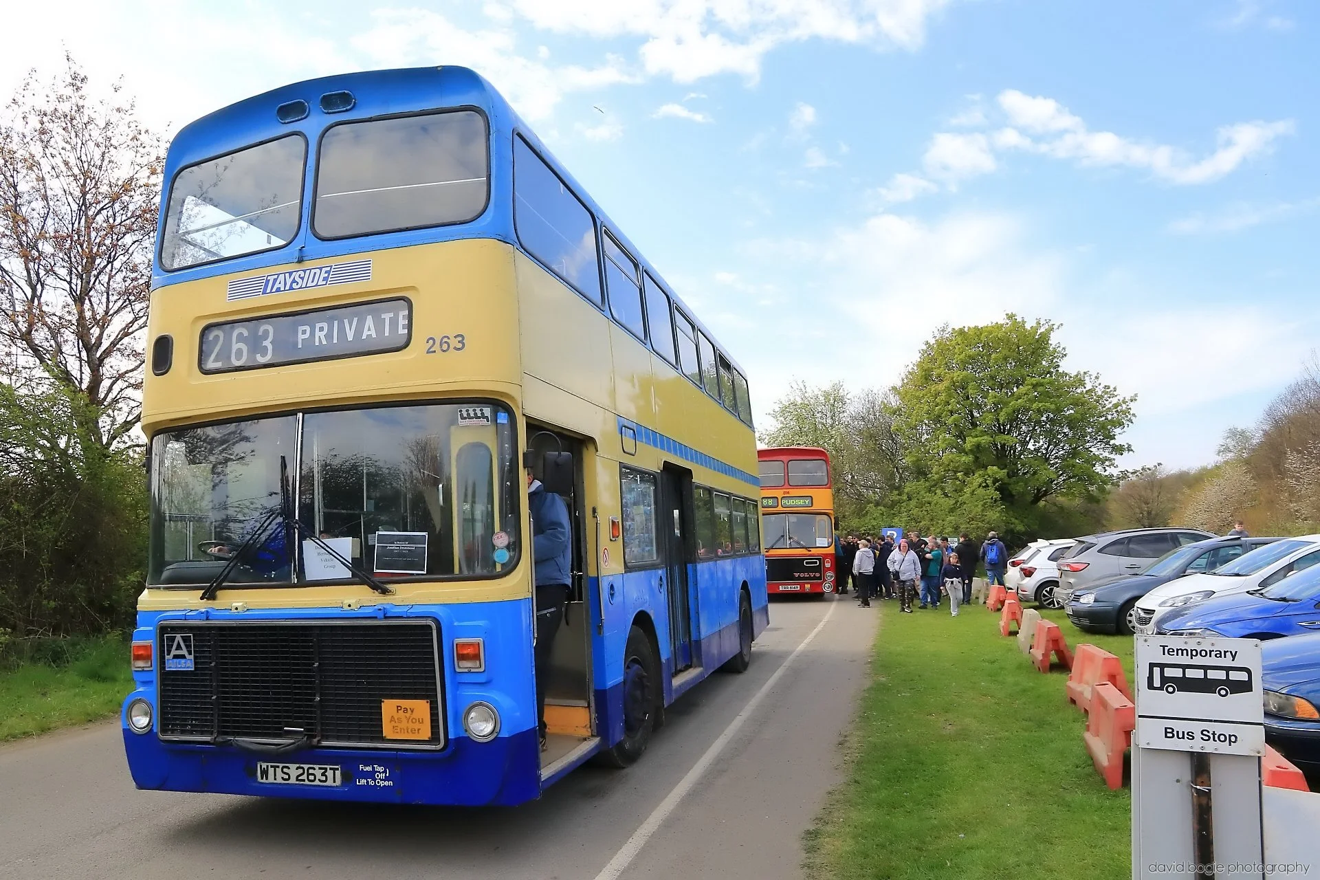 20260426 120128 Bus Bundle 0267.jpg