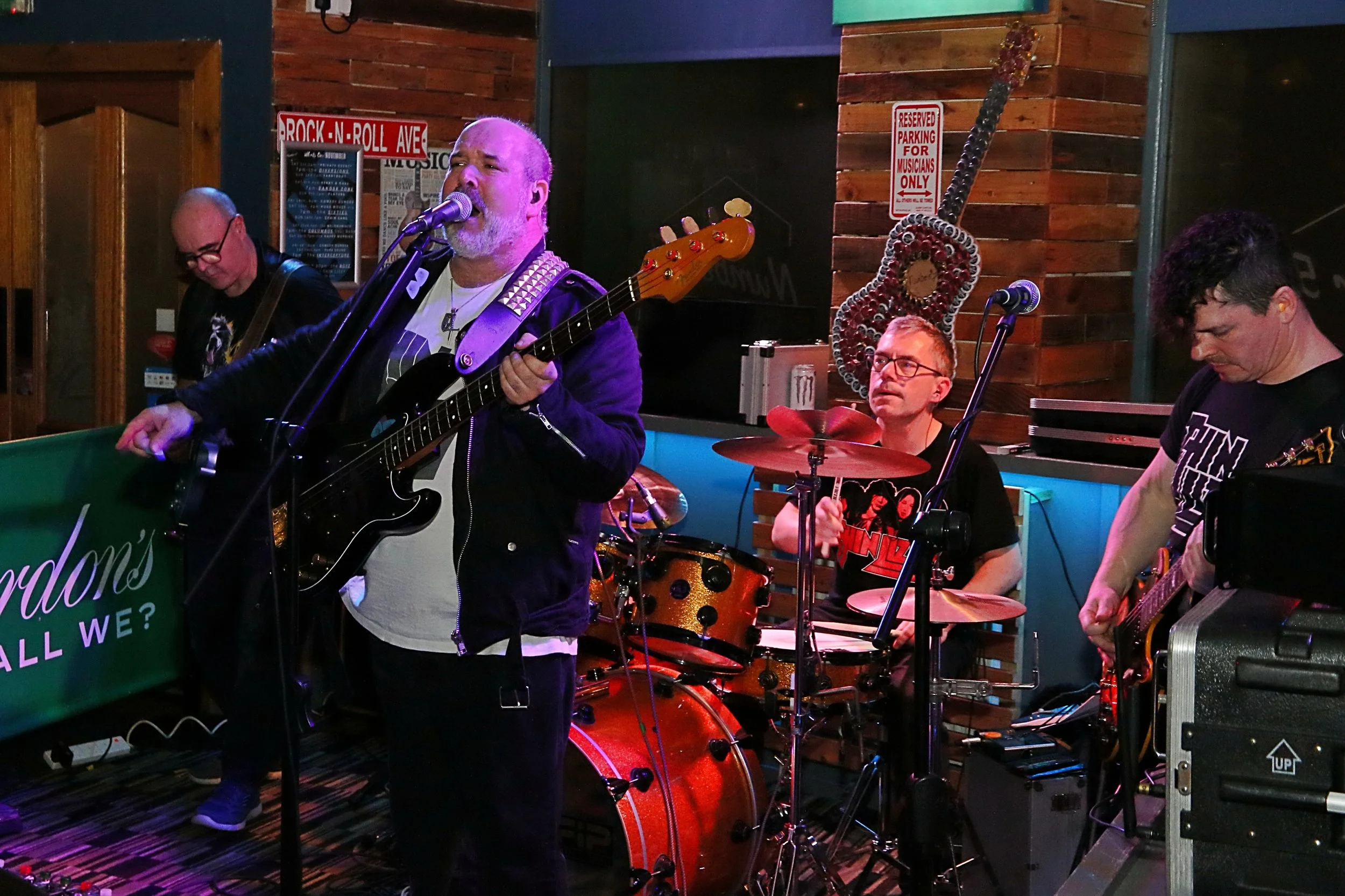 20251130 201537 The Boyz 0606.JPG