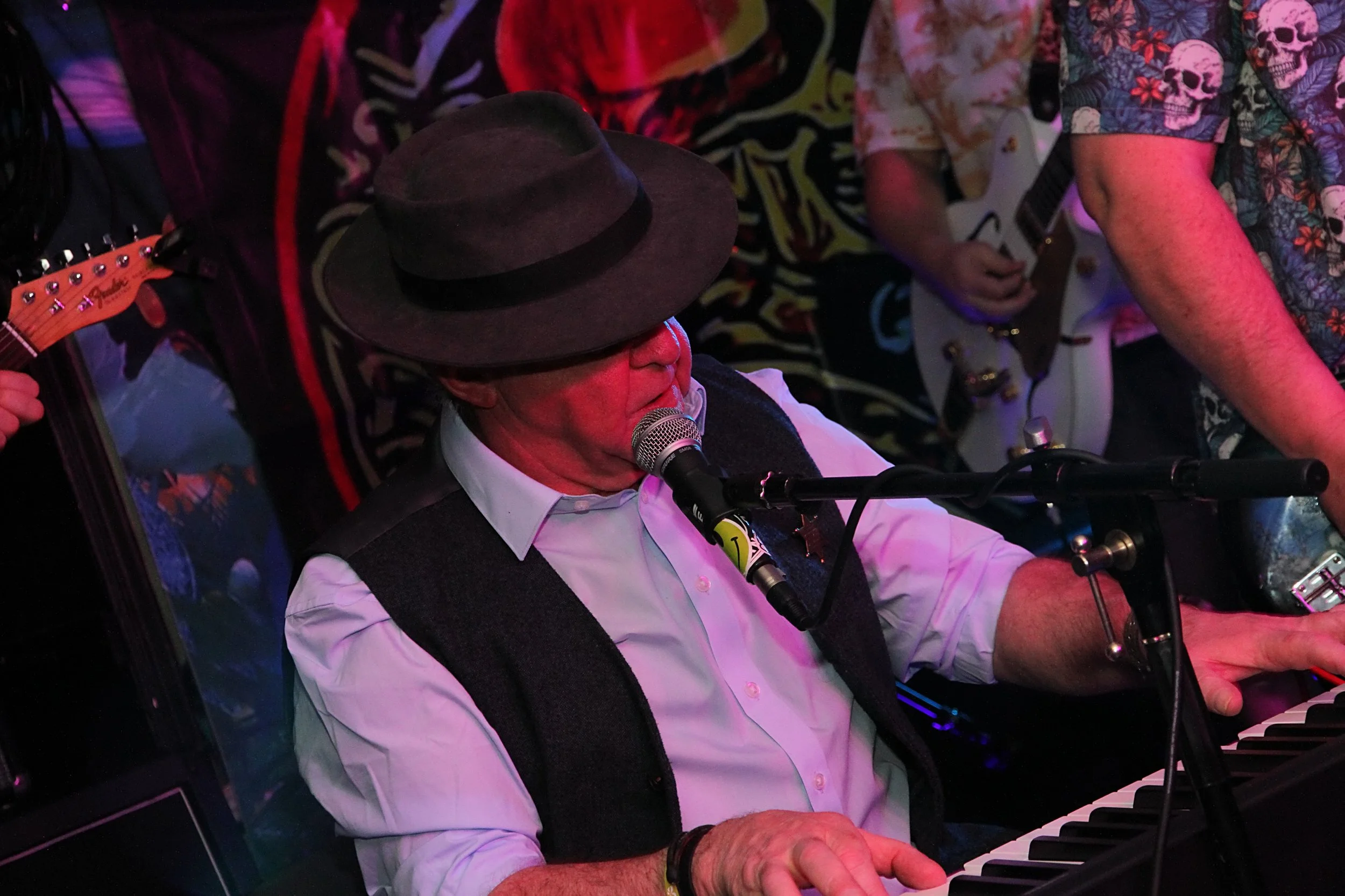 20251128 204650 Aye Hobos 0310.JPG