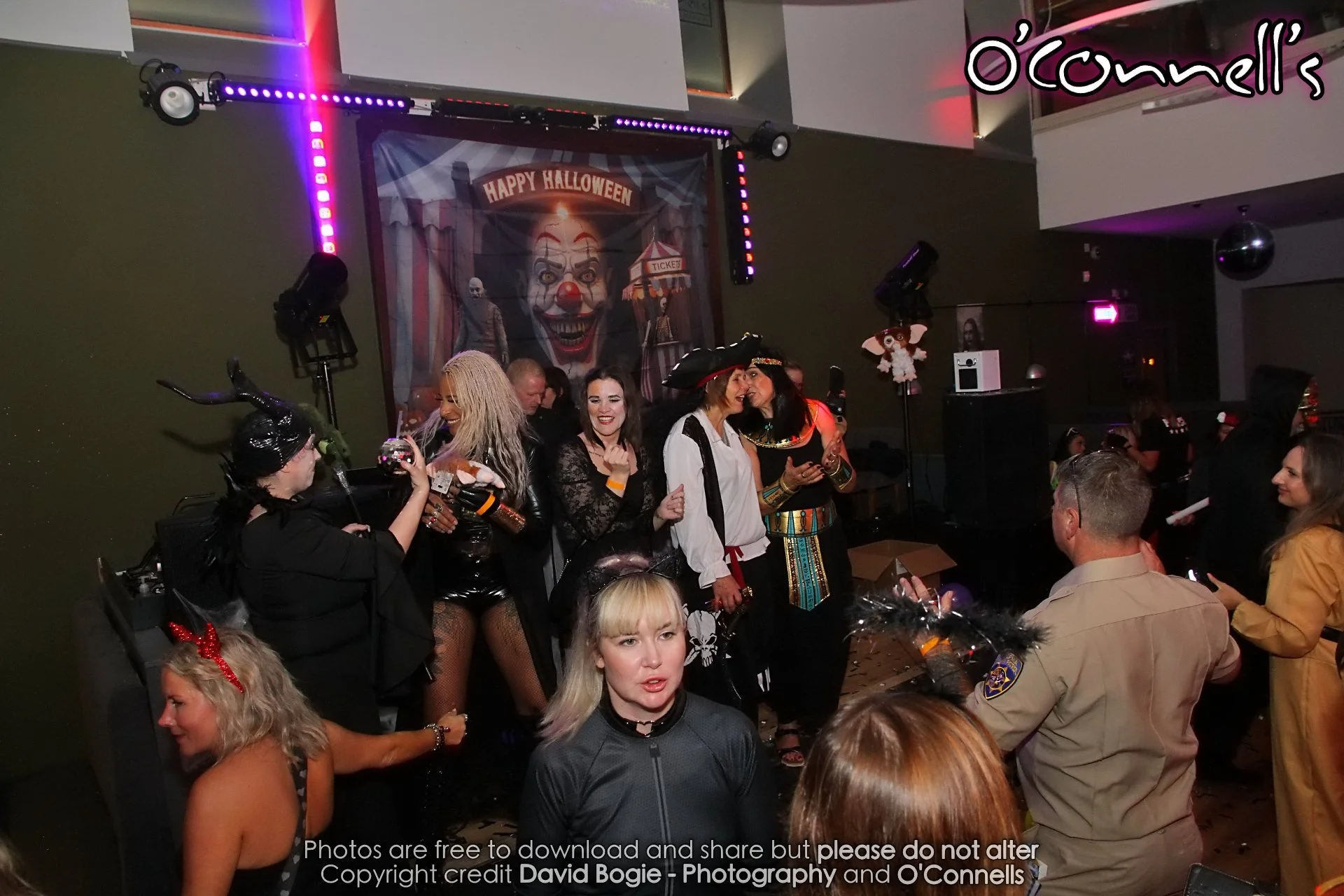 20251101 190427 Decadance 0909.JPG