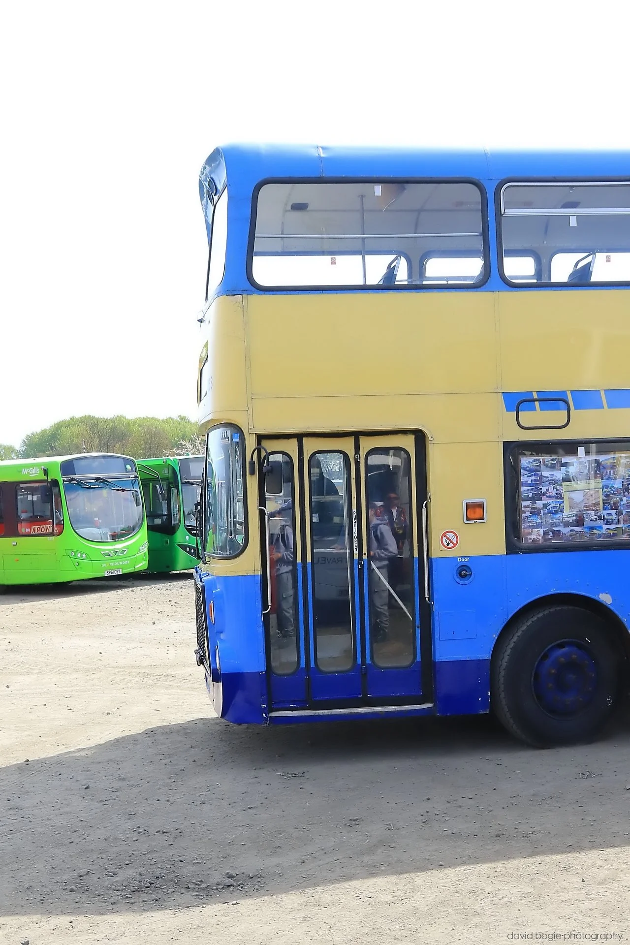 20260426 115914 Bus Bundle 0247.jpg