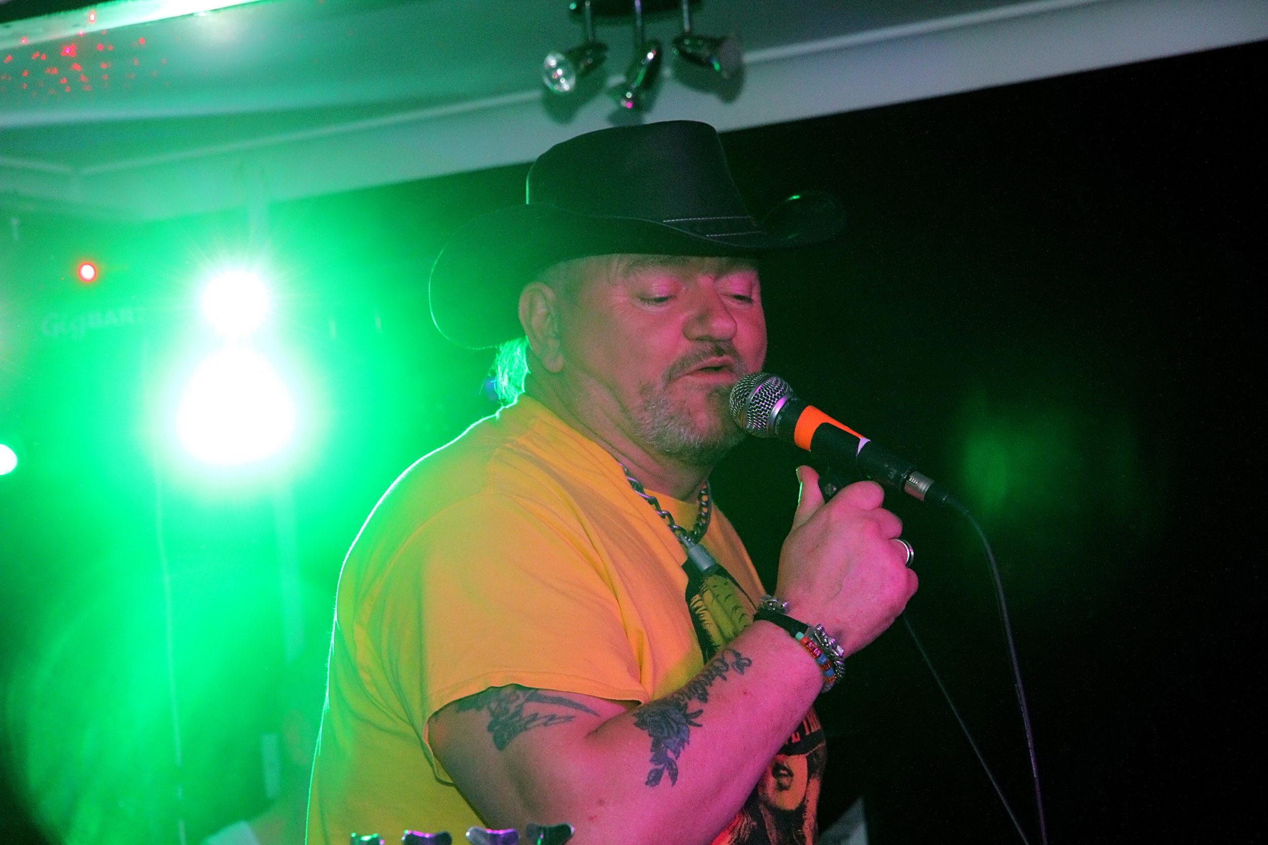 20251128 201057 Aye Hobos 0023.JPG