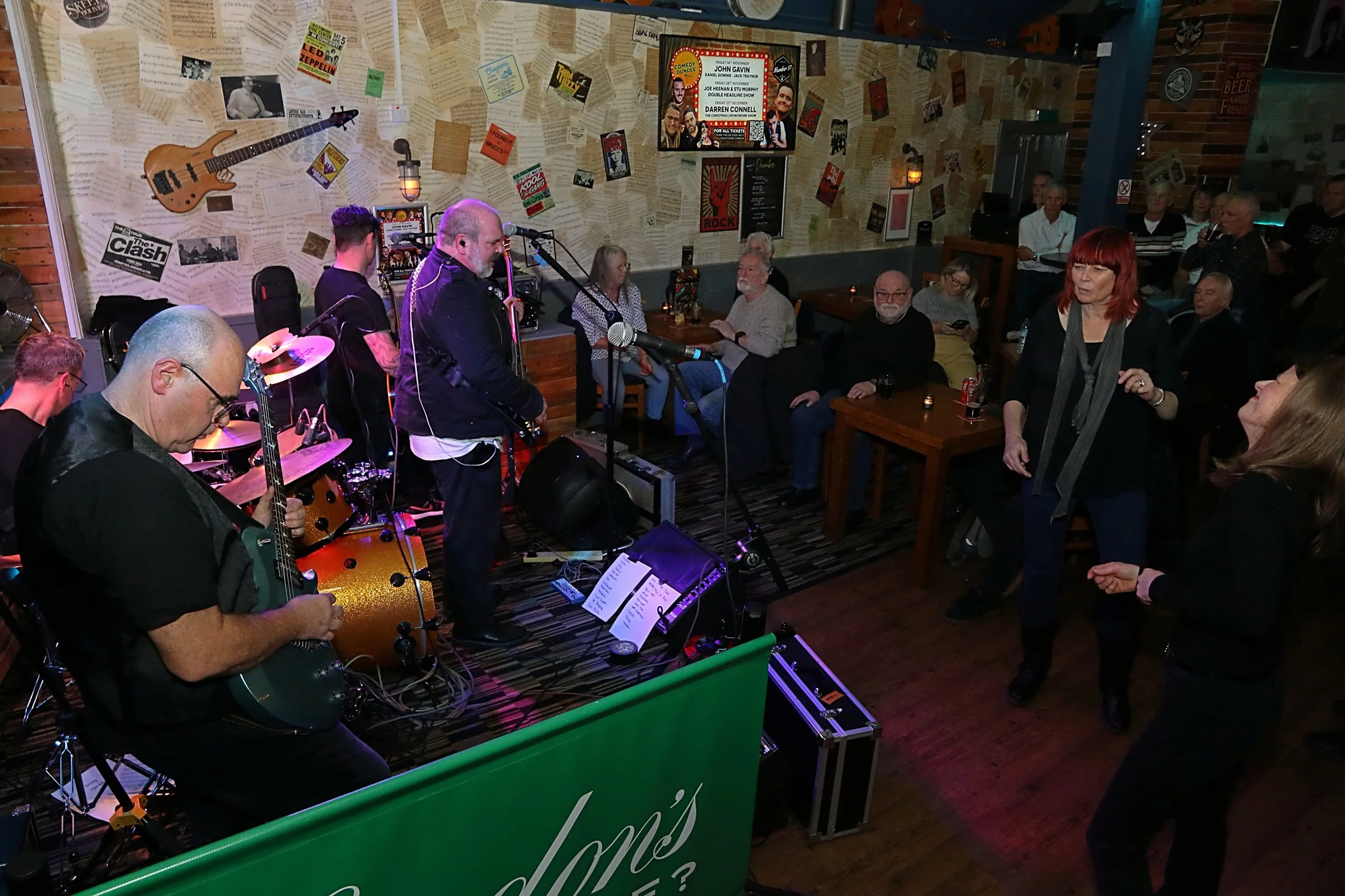 20251130 201001 The Boyz 0547.JPG