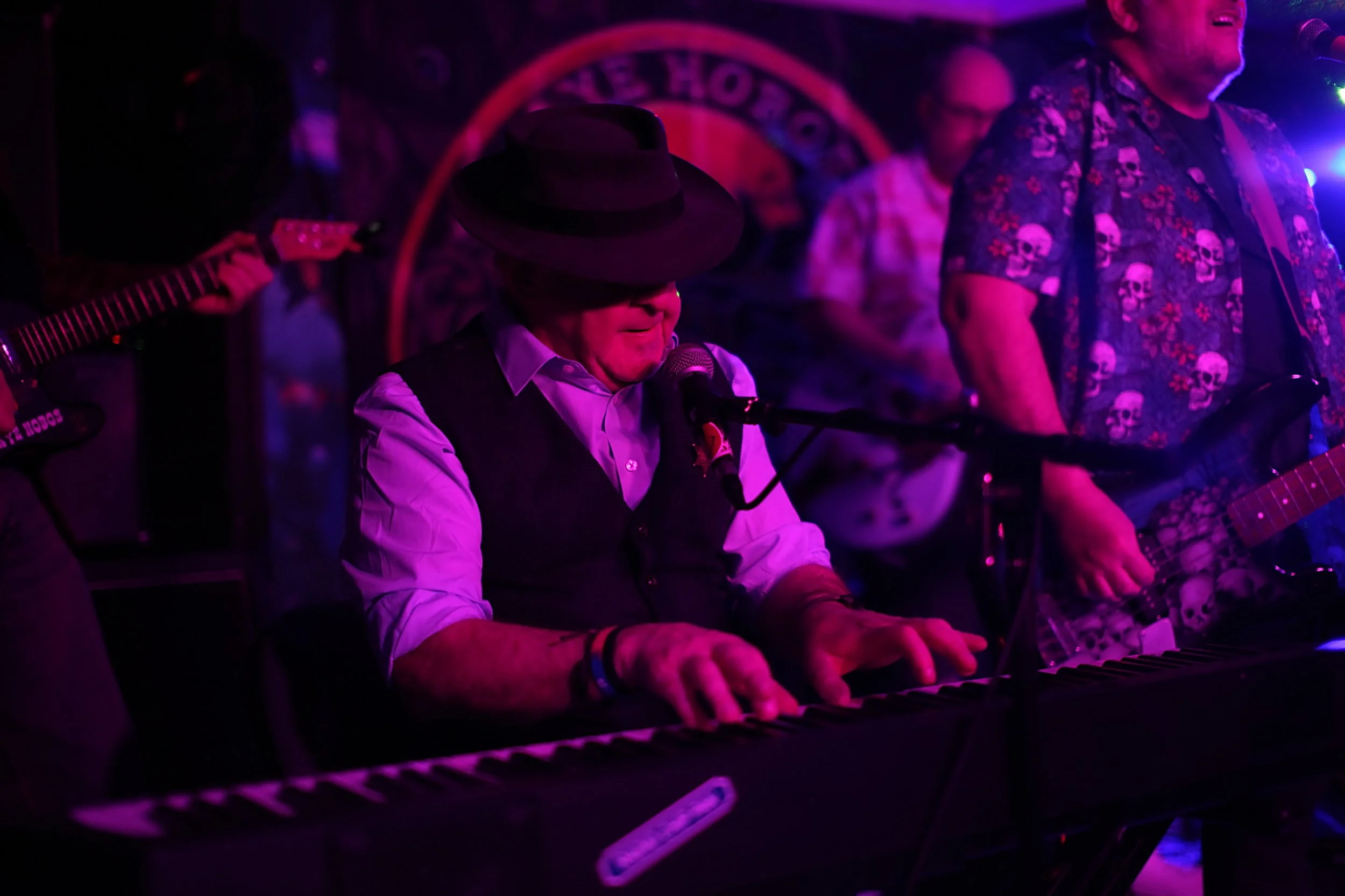 20251128 200819 Aye Hobos 0148.JPG