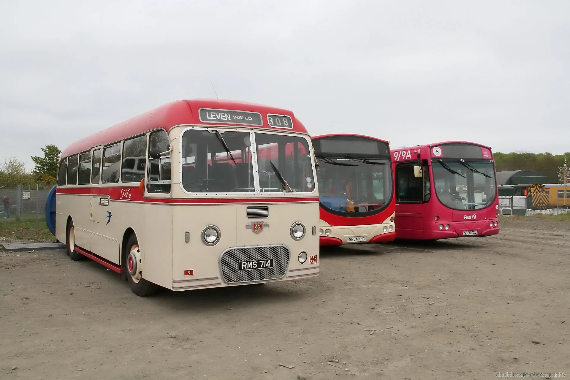 20260425 102119 Bus Bundle 0056.jpg