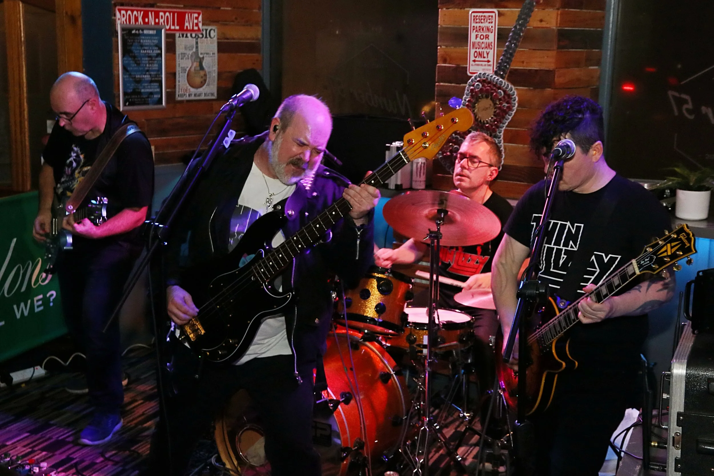 20251130 201550 The Boyz 0610.JPG