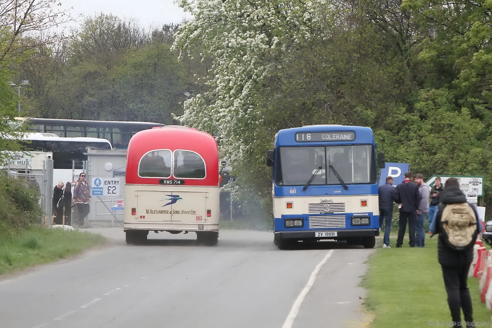 20260426 104713 Bus Bundle 0023.jpg