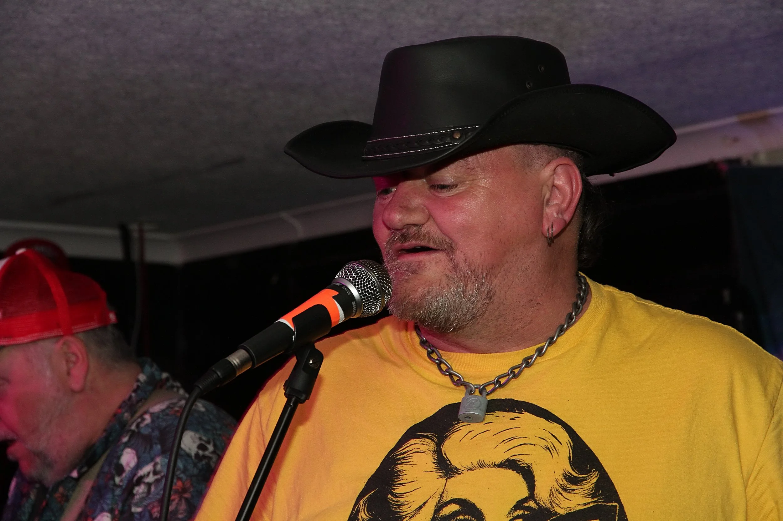 20251128 201553 Aye Hobos 0061.JPG