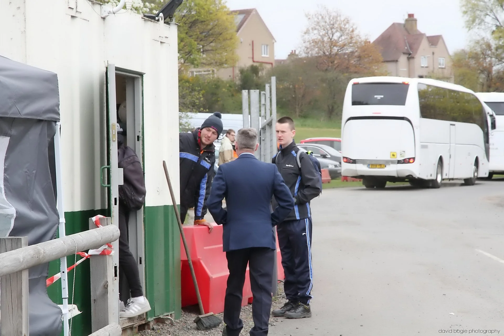 20260425 105656 Bus Bundle 0162.jpg