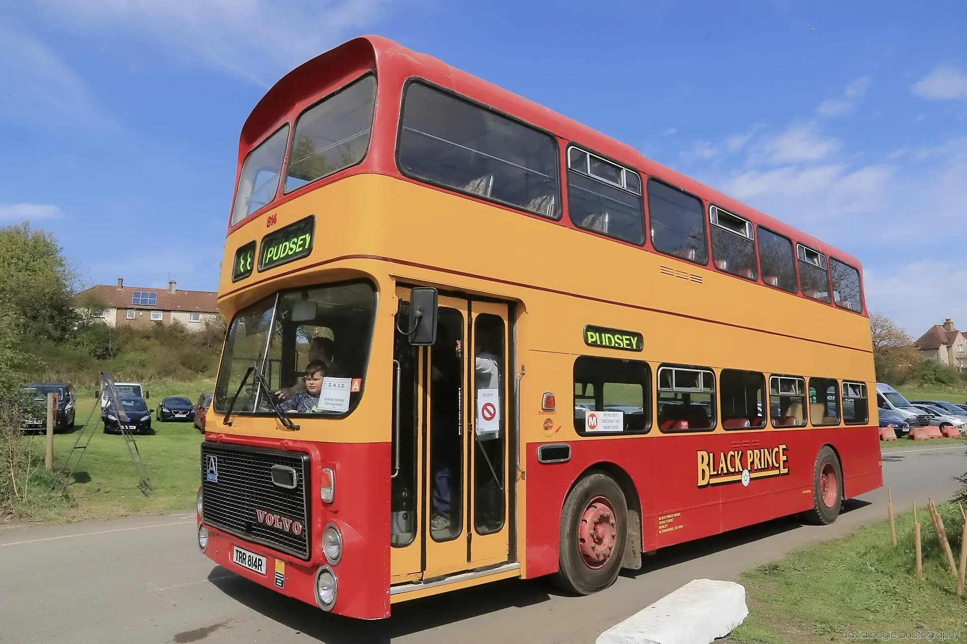 20260426 123440 Bus Bundle 0353.jpg