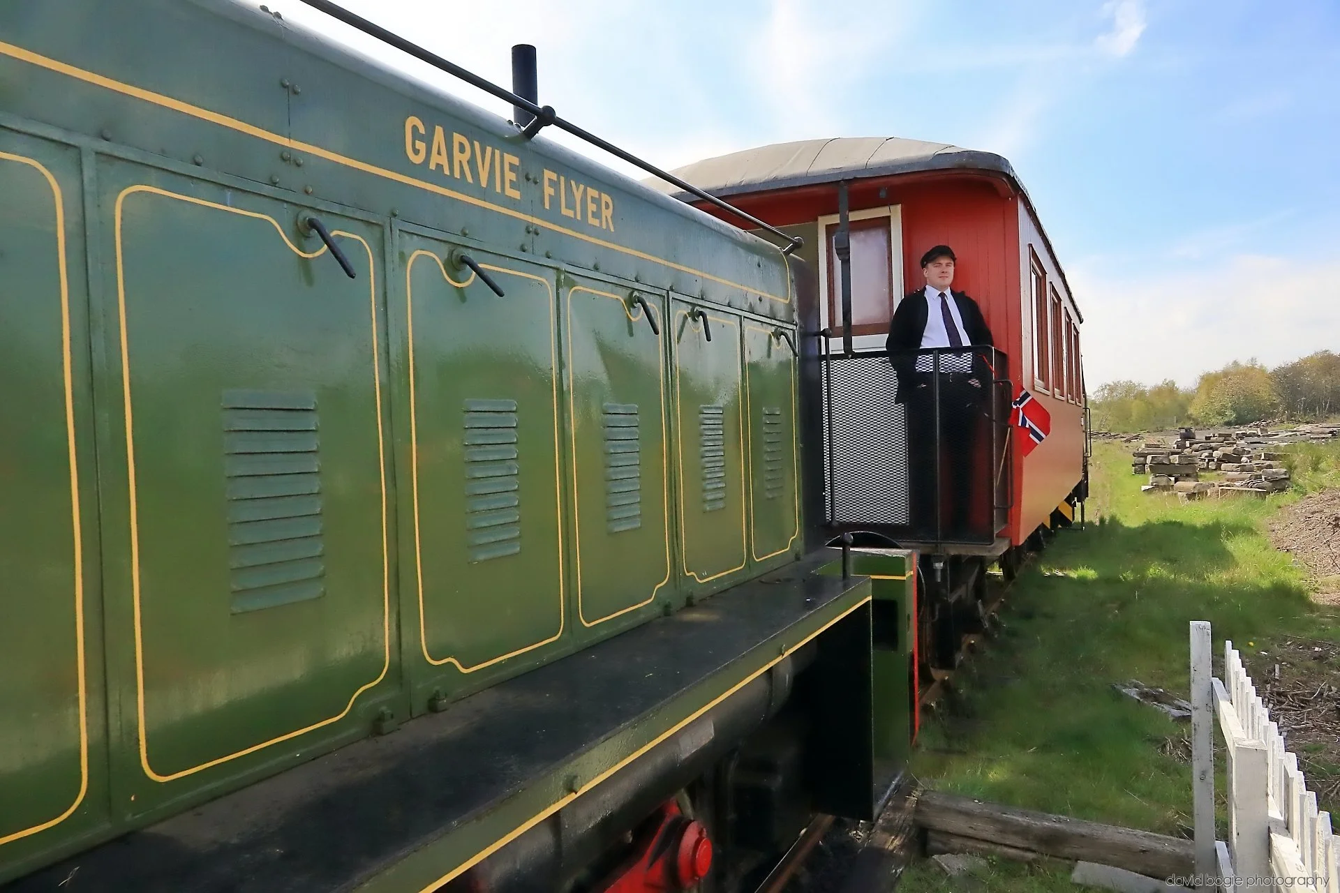 20260426 125641 Bus Bundle 0432.jpg