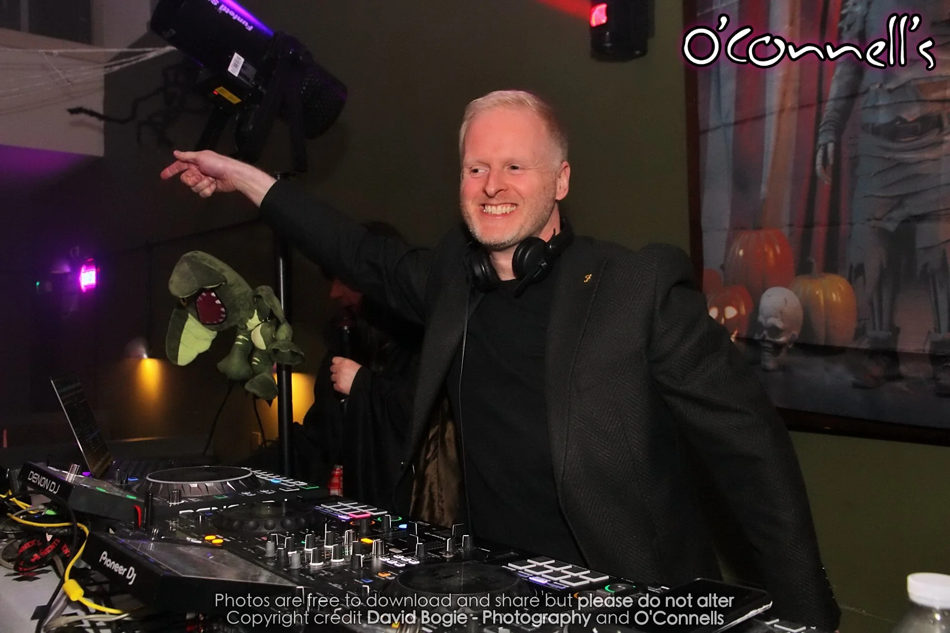 20251101 194634 Decadance 1420.JPG