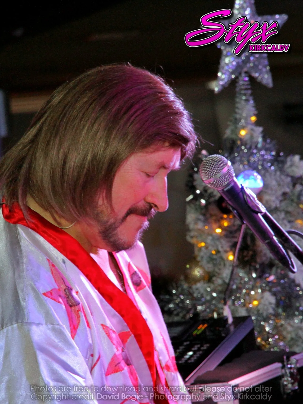 20251206 212334 ABBA (Styx Kirkcaldy) 0270.JPG
