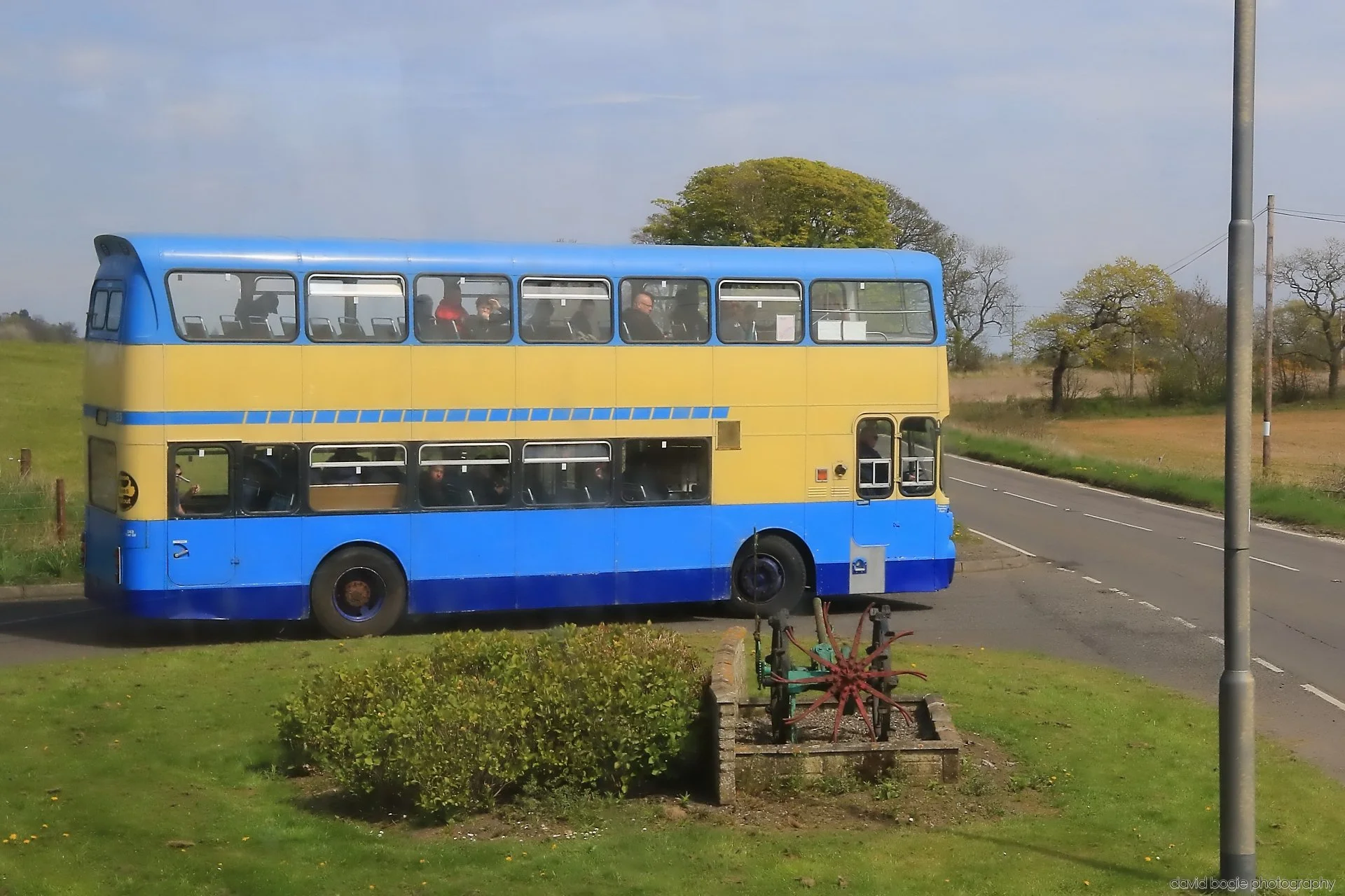 20260426 122014 Bus Bundle 0336.jpg