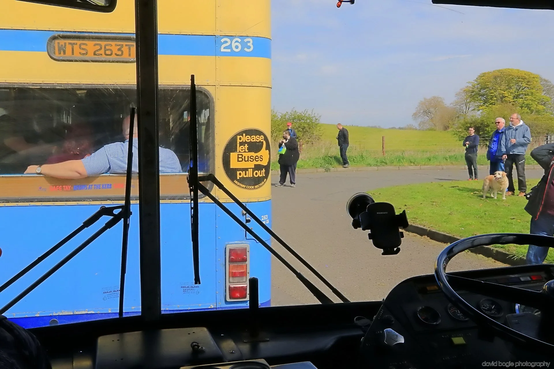 20260426 121744 Bus Bundle 0329.jpg