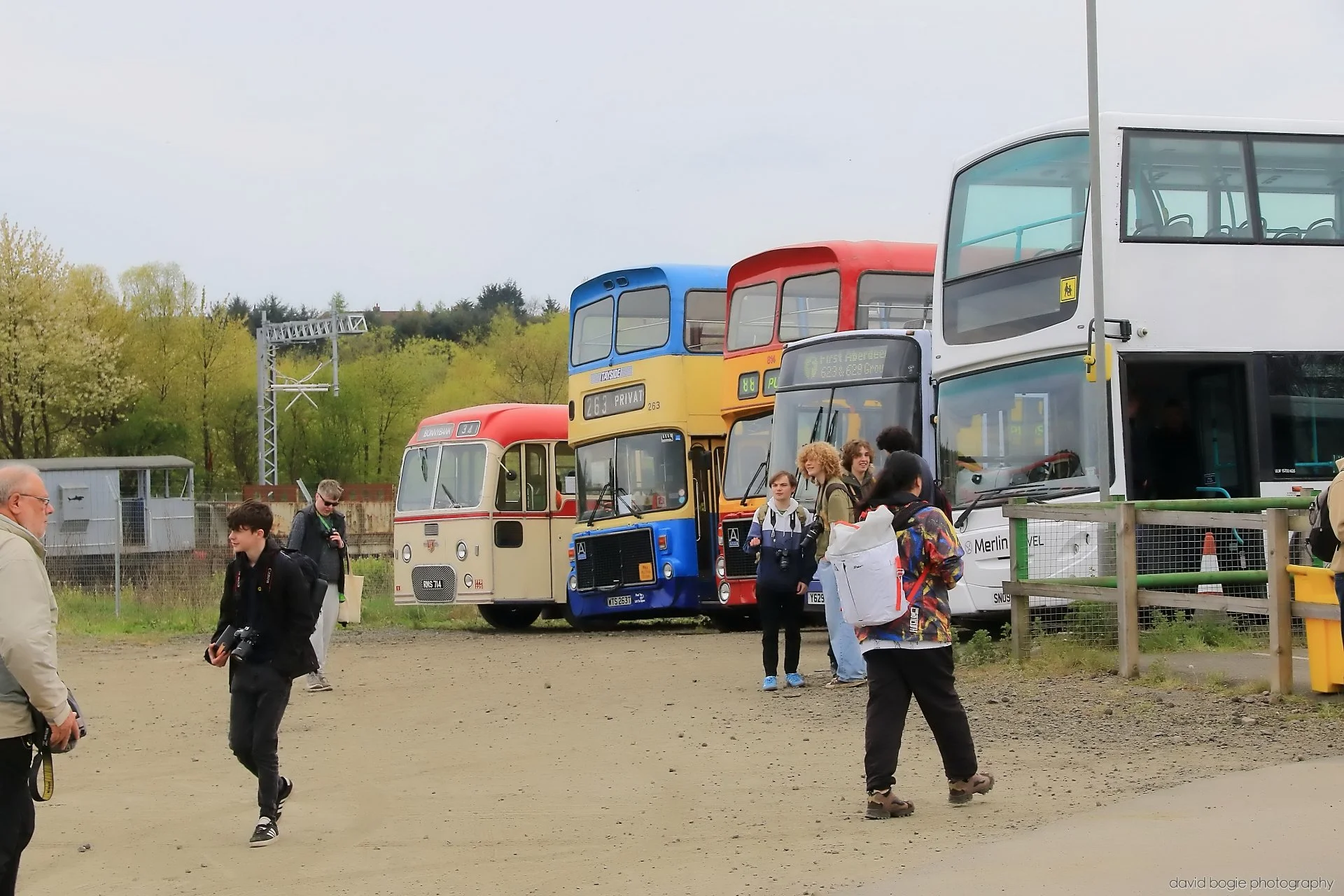 20260426 101808 Bus Bundle 0054.jpg