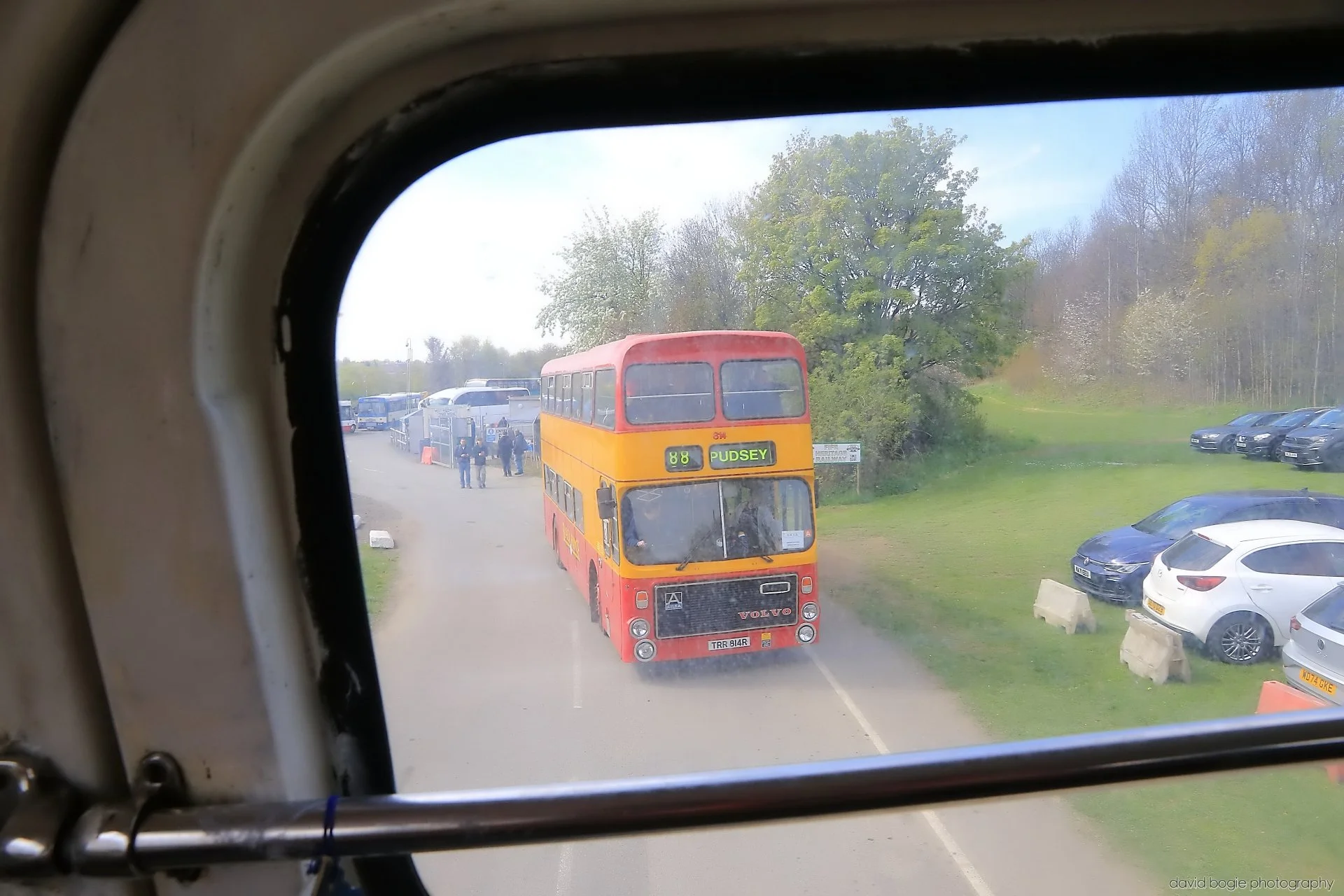 20260426 120255 Bus Bundle 0281.jpg
