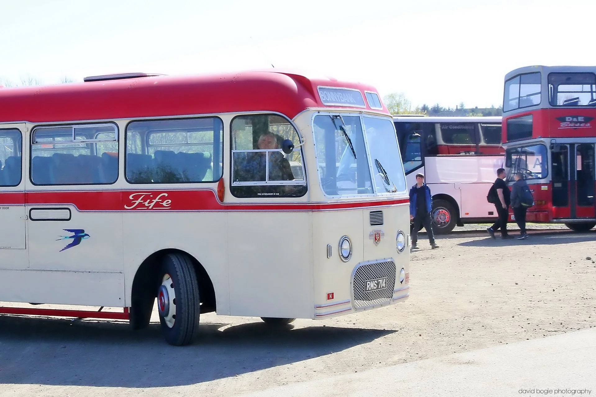 20260425 135541 Bus Bundle 0370.jpg