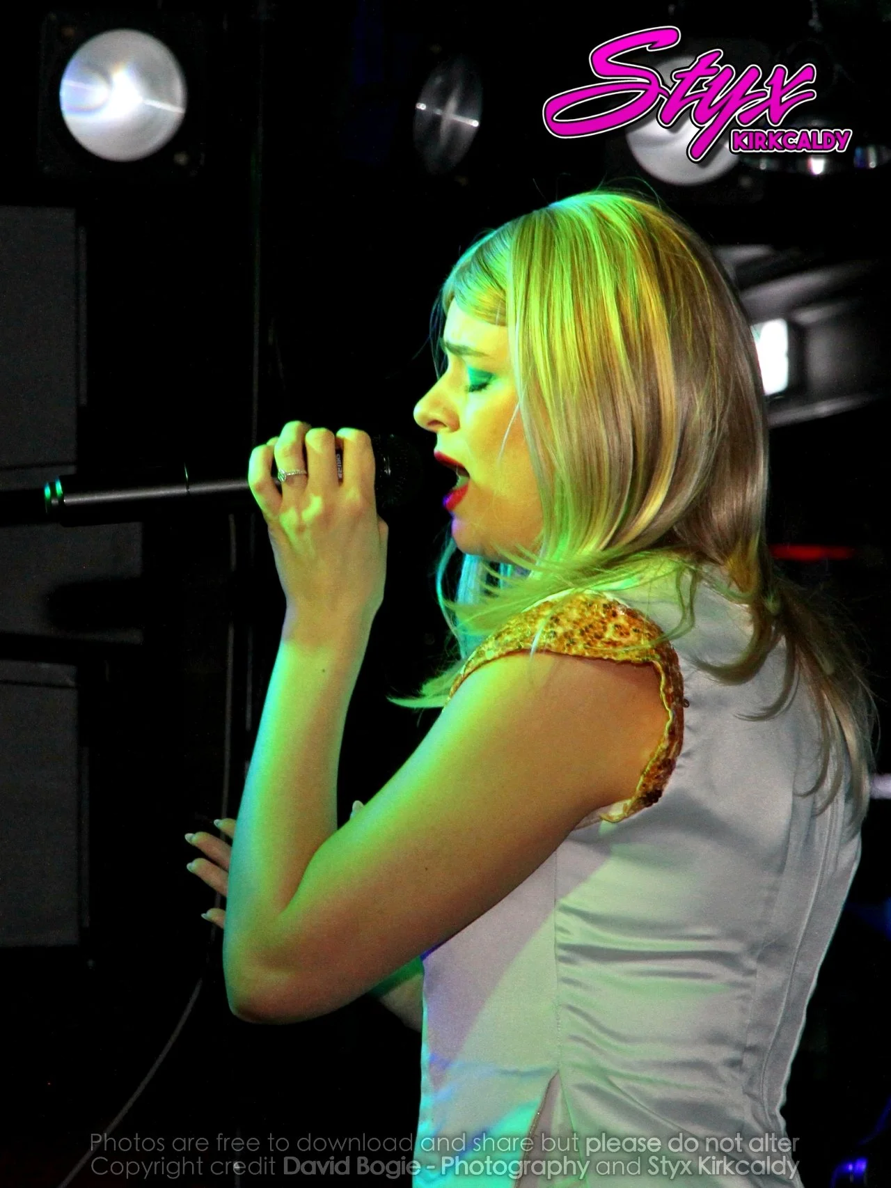 20251206 222511 ABBA (Styx Kirkcaldy) 0515.JPG