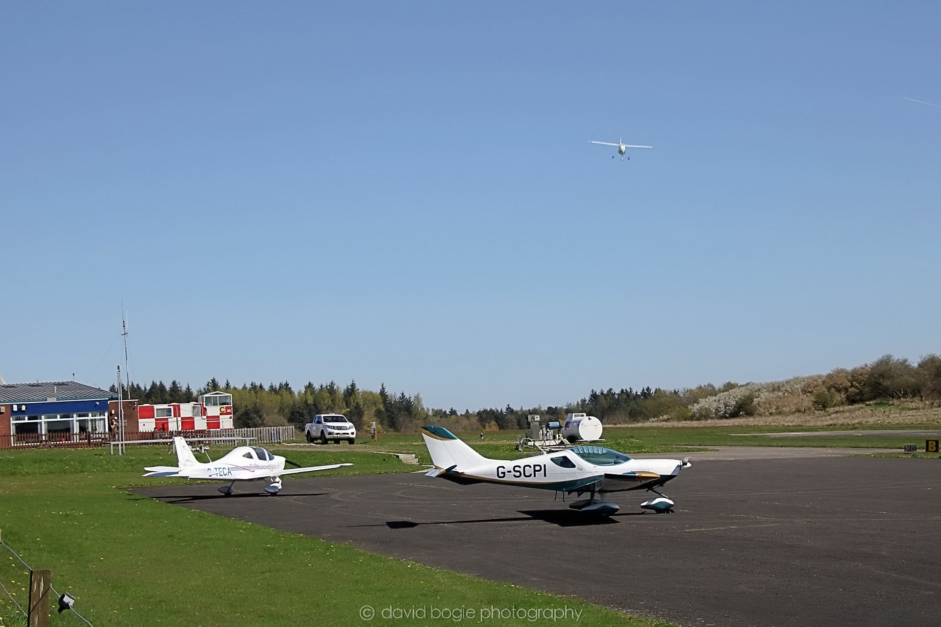 YEAR20230420 123048 Fife Airport 00225.jpg