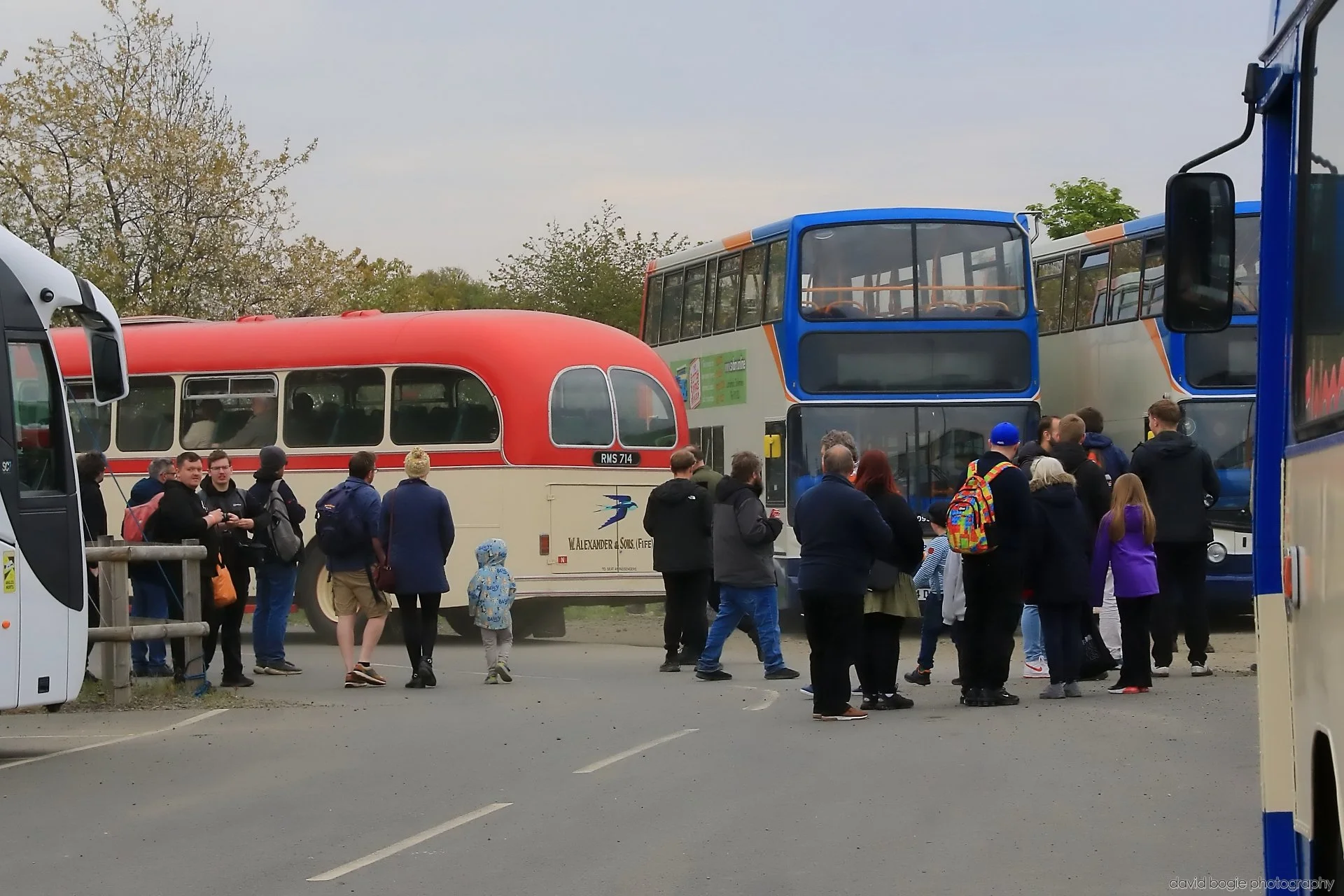 20260426 102104 Bus Bundle 0072.jpg