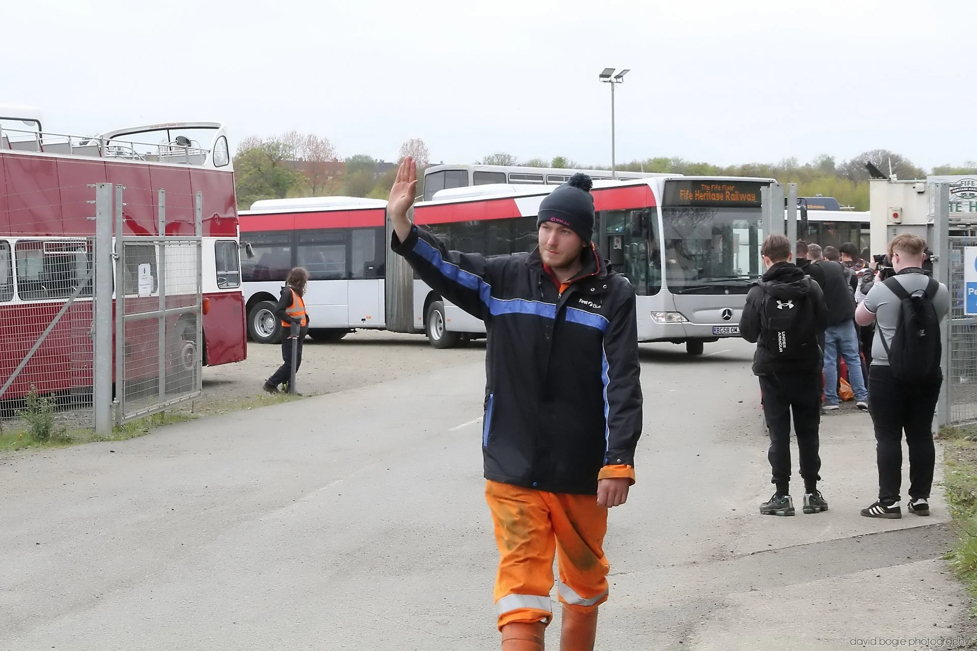 20260425 112741 Bus Bundle 0280.jpg