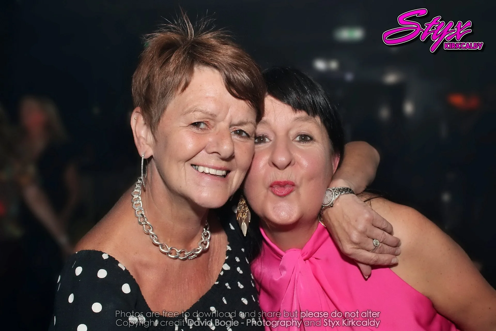 20220618 Bentleys 16.jpg