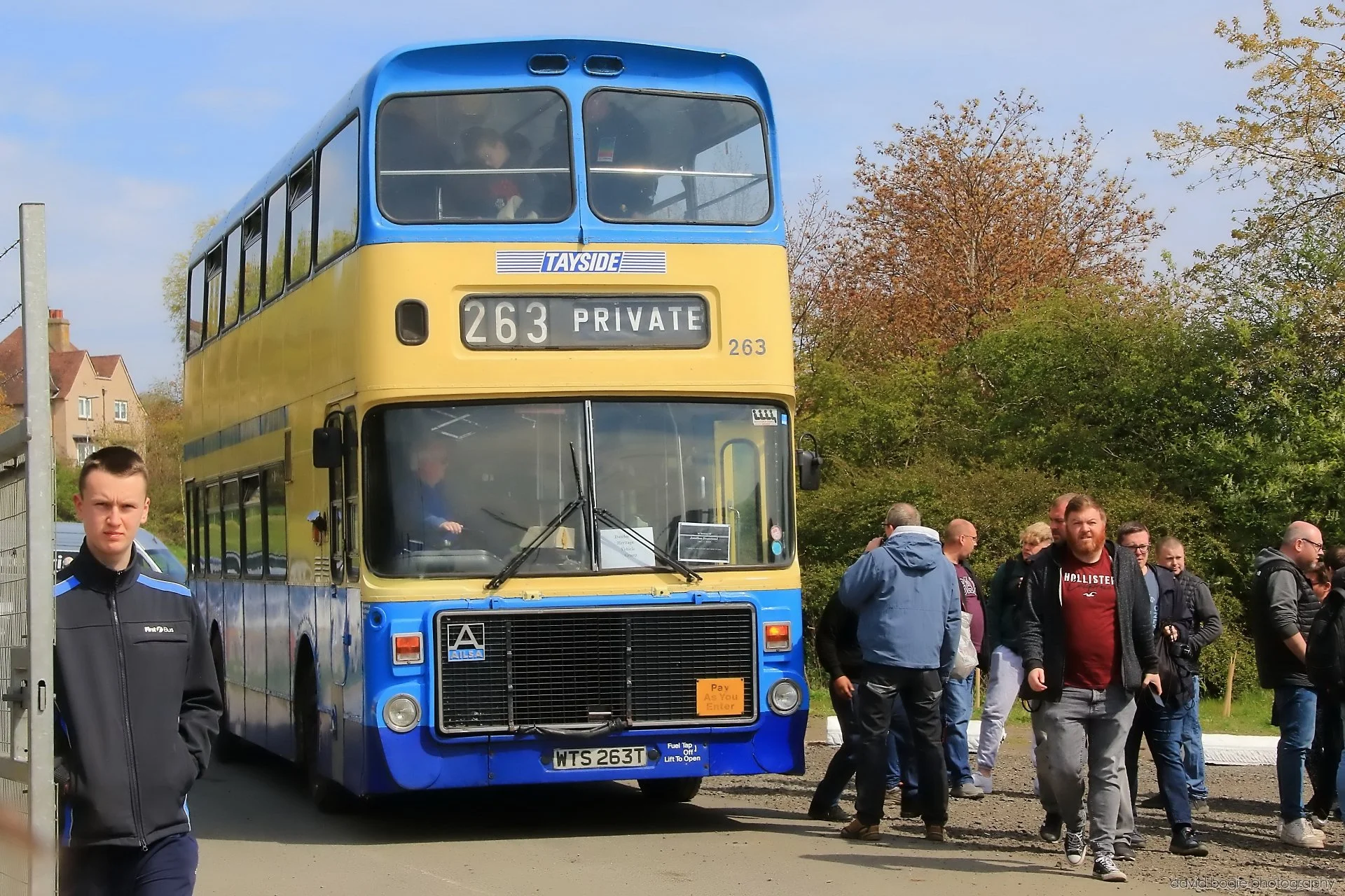 20260426 123818 Bus Bundle 0364.jpg