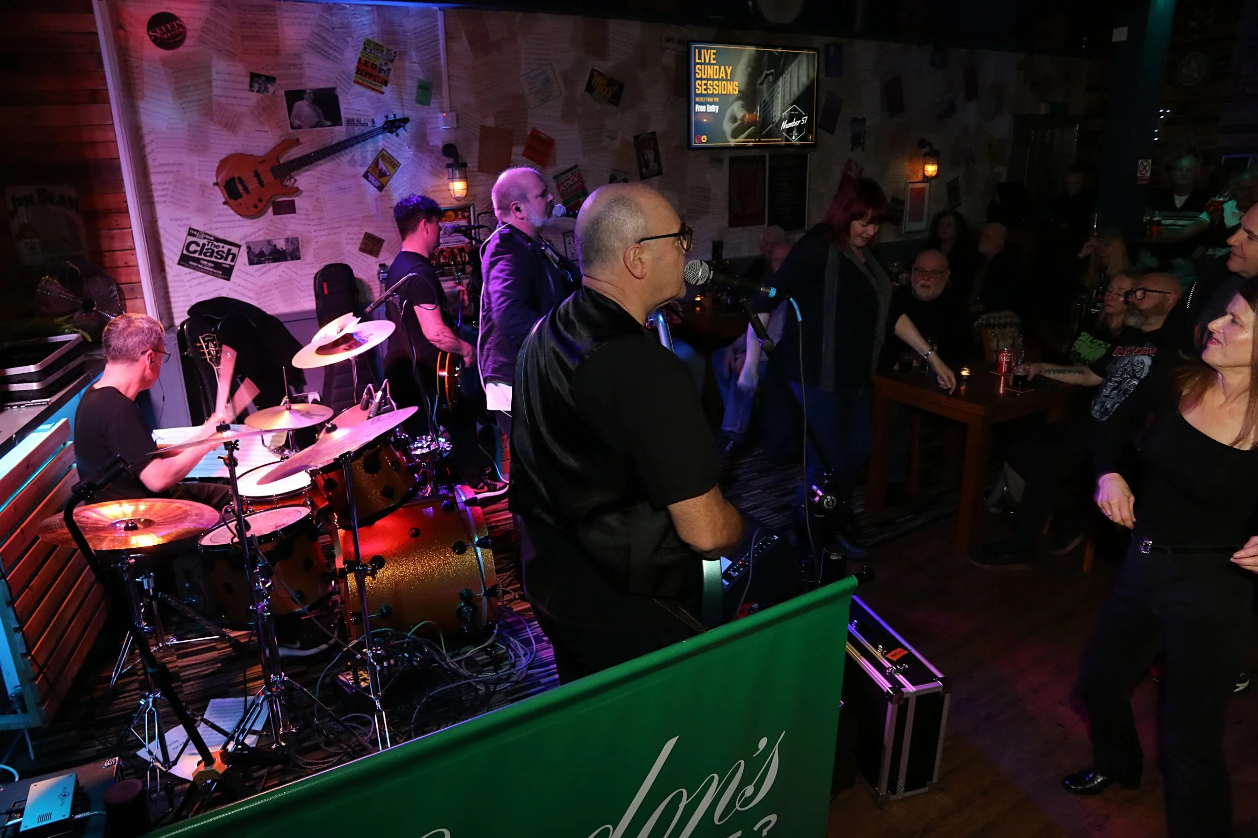 20251130 192915 The Boyz 0293.JPG