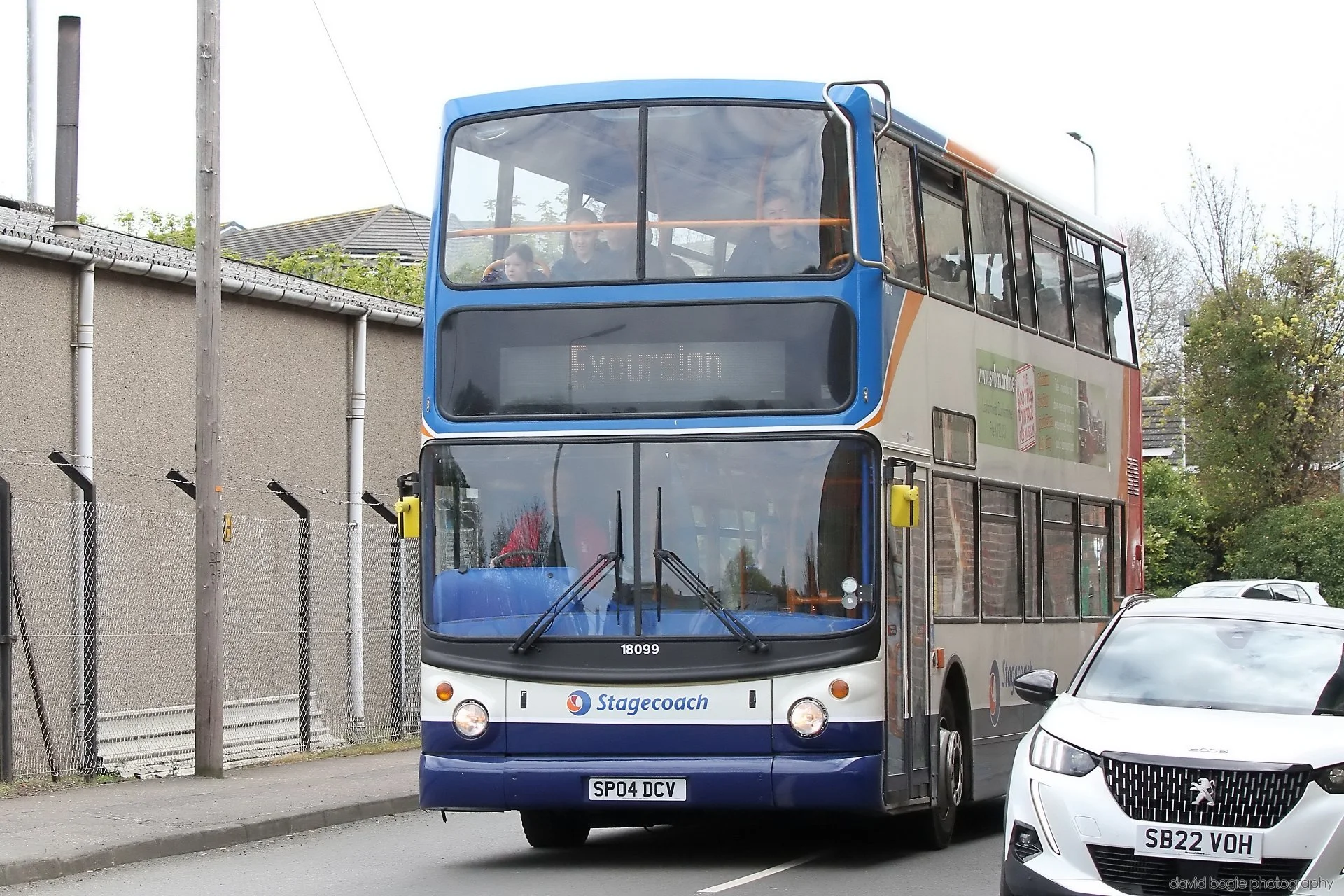 20260426 112729 Bus Bundle 0073.jpg