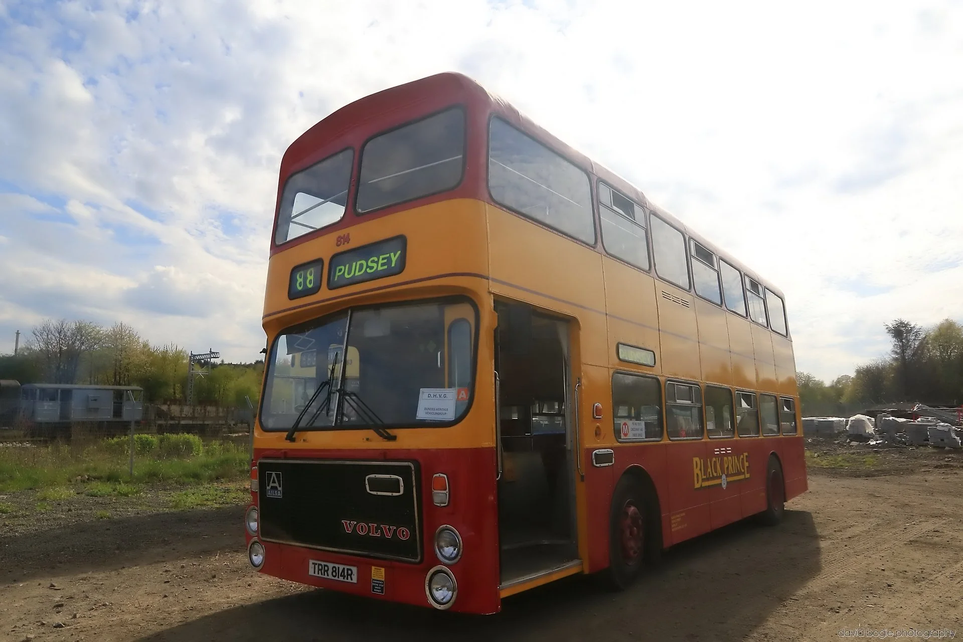 20260426 153409 Bus Bundle 0814.jpg