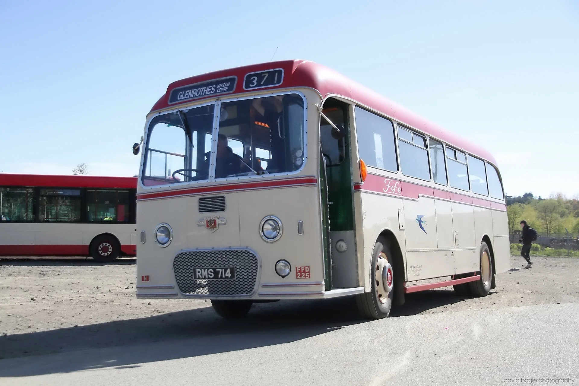 20260425 142820 Bus Bundle 0452.jpg