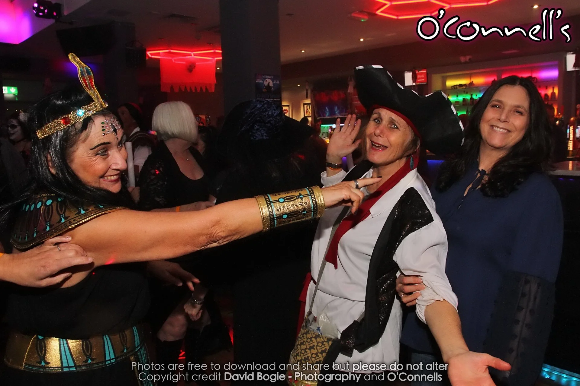 20251101 175019 Decadance 0382.JPG