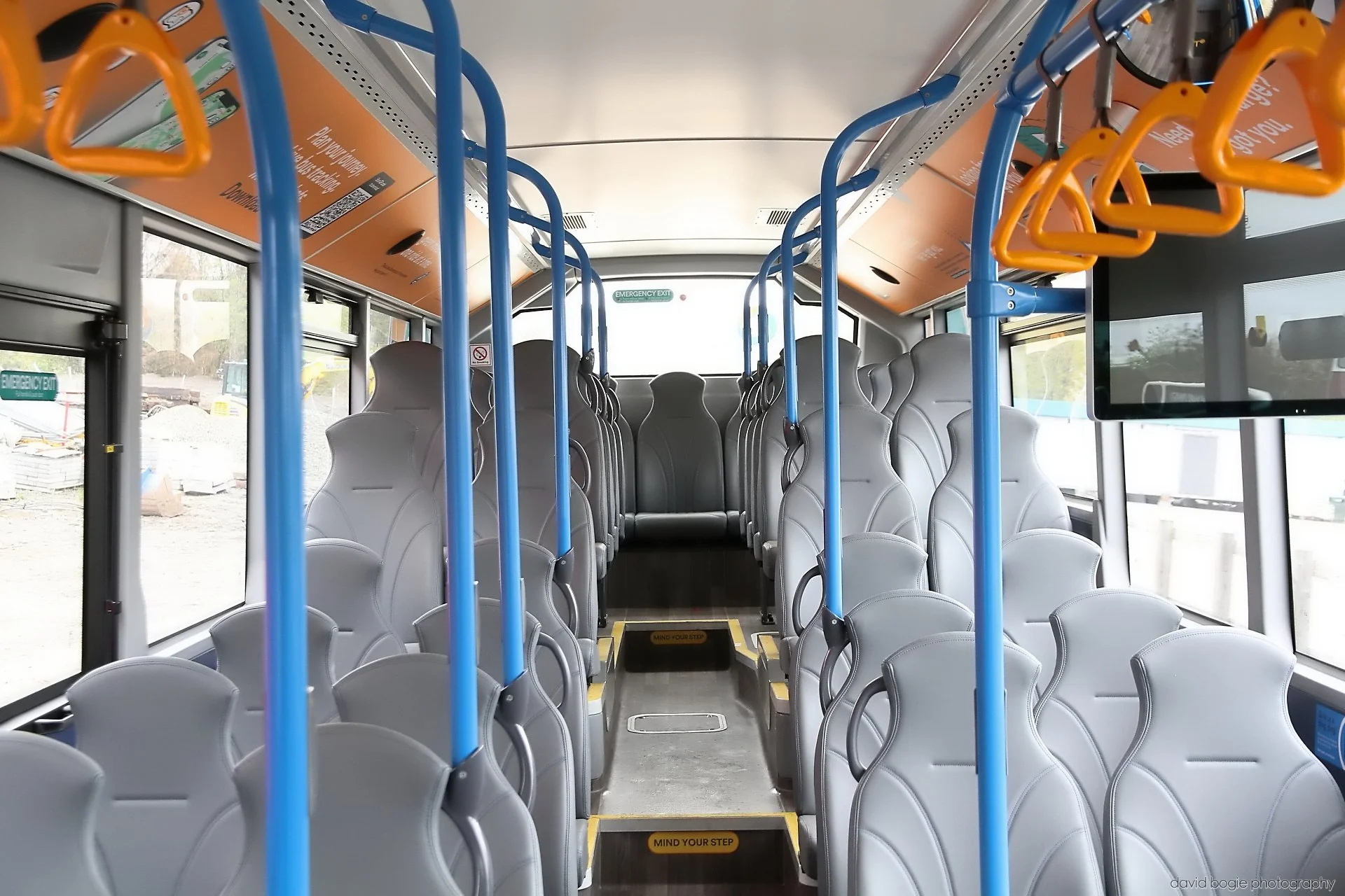 20260425 102852 Bus Bundle 0091.jpg