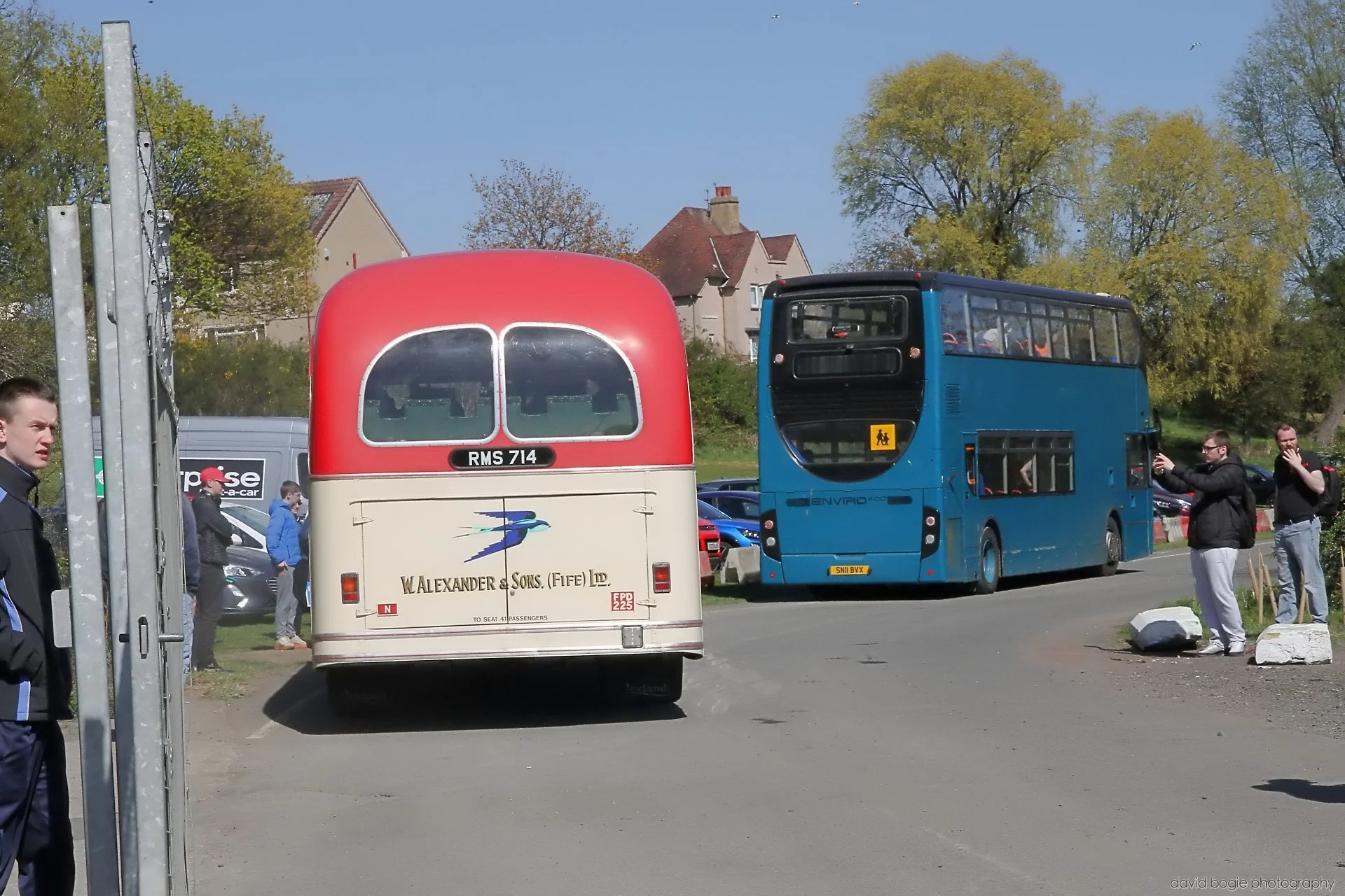 20260425 135600 Bus Bundle 0376.jpg