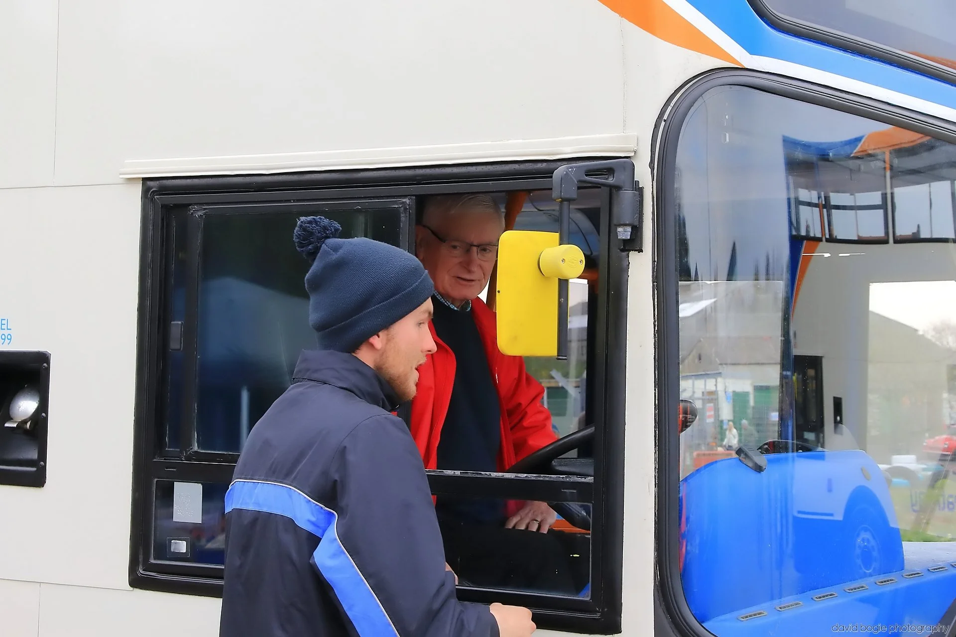 20260426 101718 Bus Bundle 0052.jpg