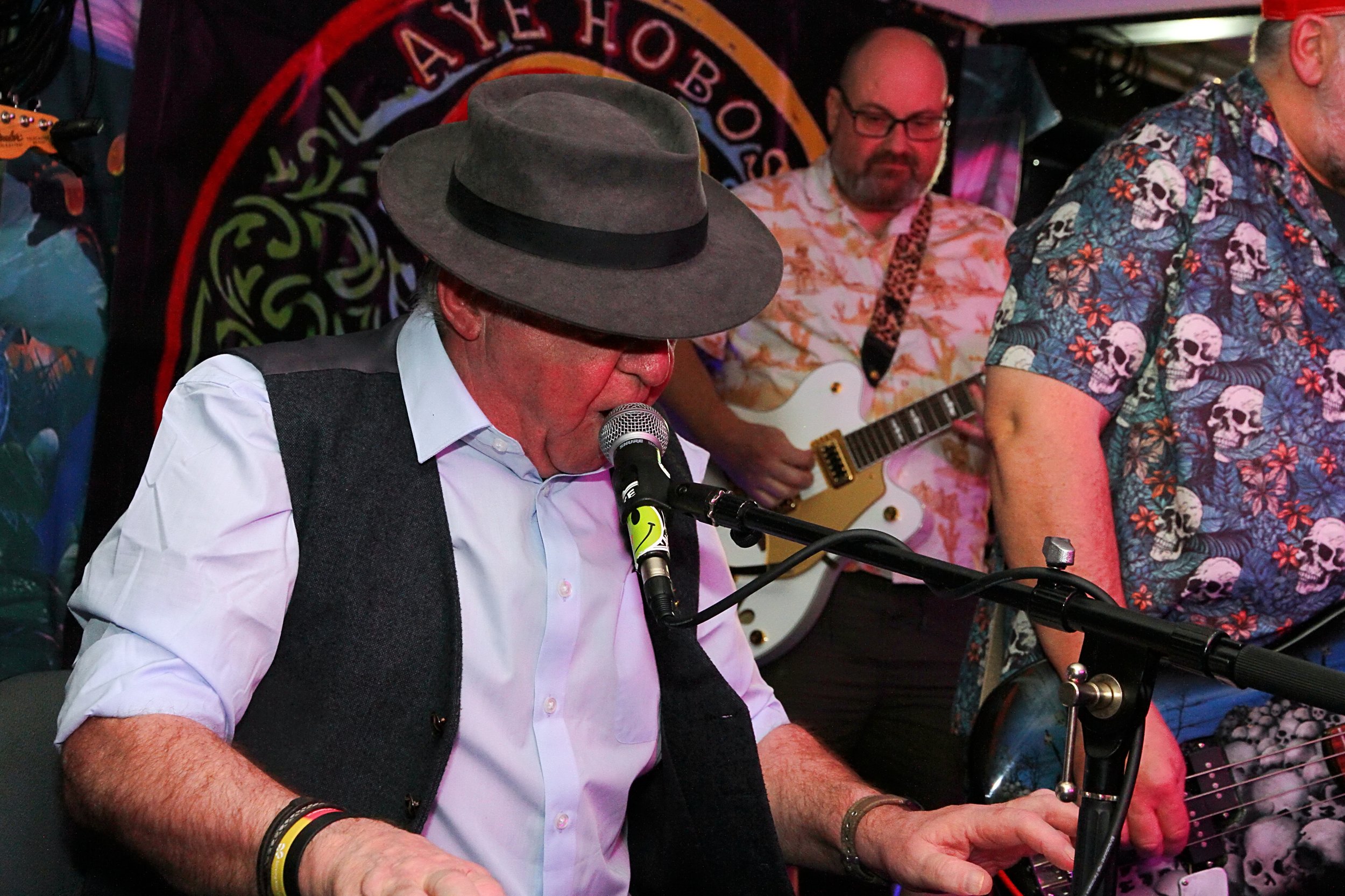 20251128 204840 Aye Hobos 0333.JPG