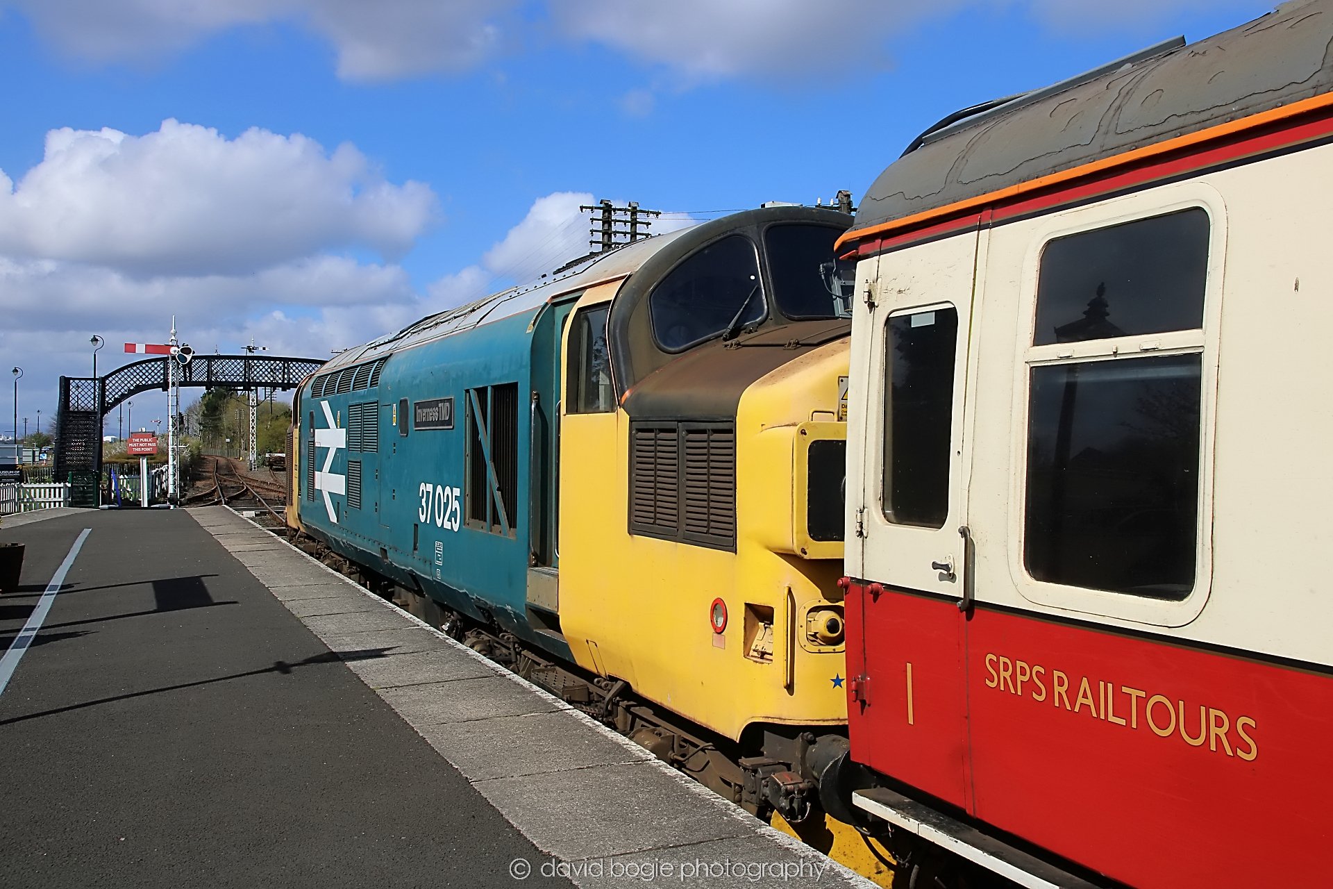 YEAR20230411 114235 Bo'ness 0110.jpg