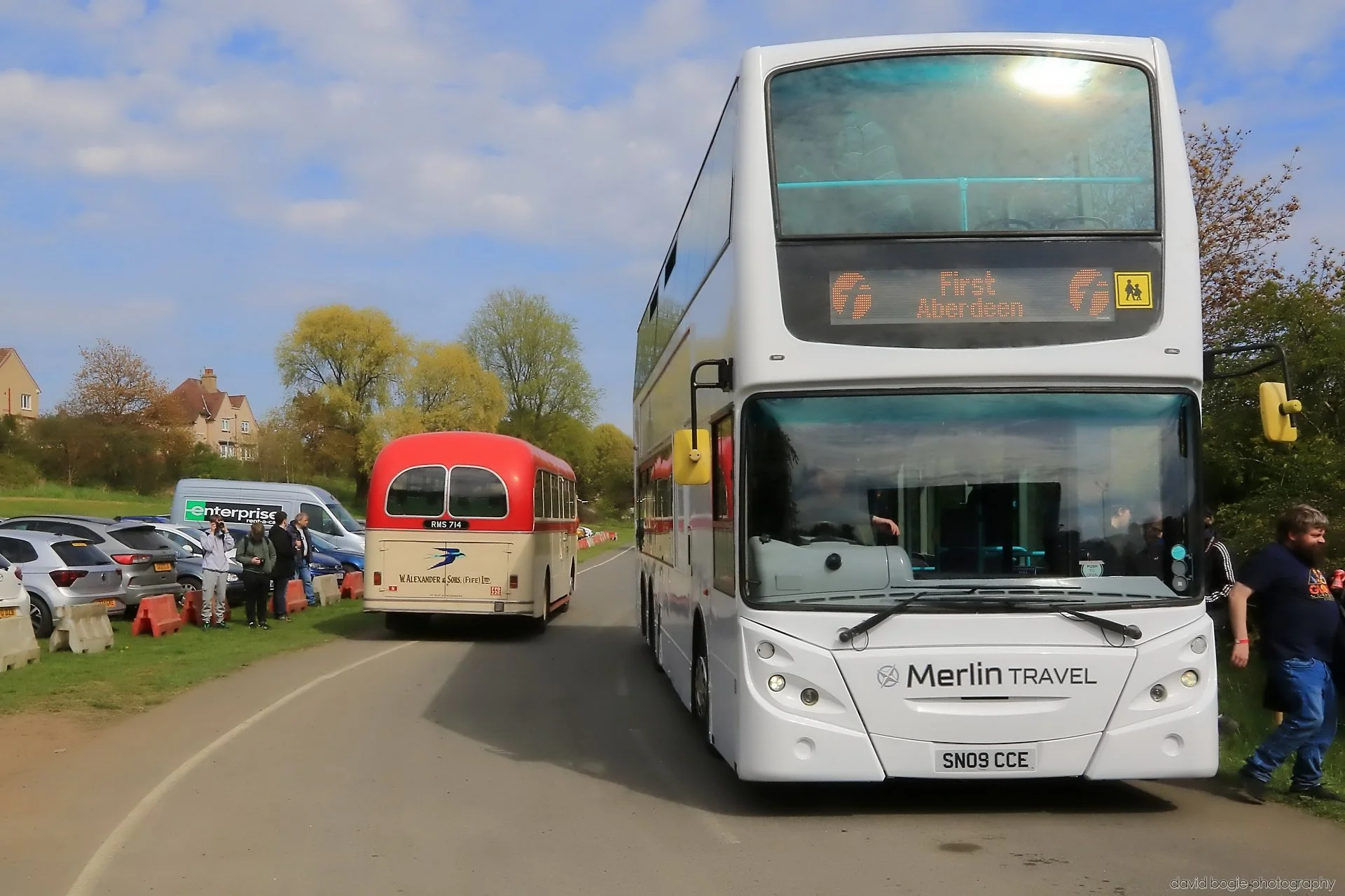 20260426 140120 Bus Bundle 0617.jpg