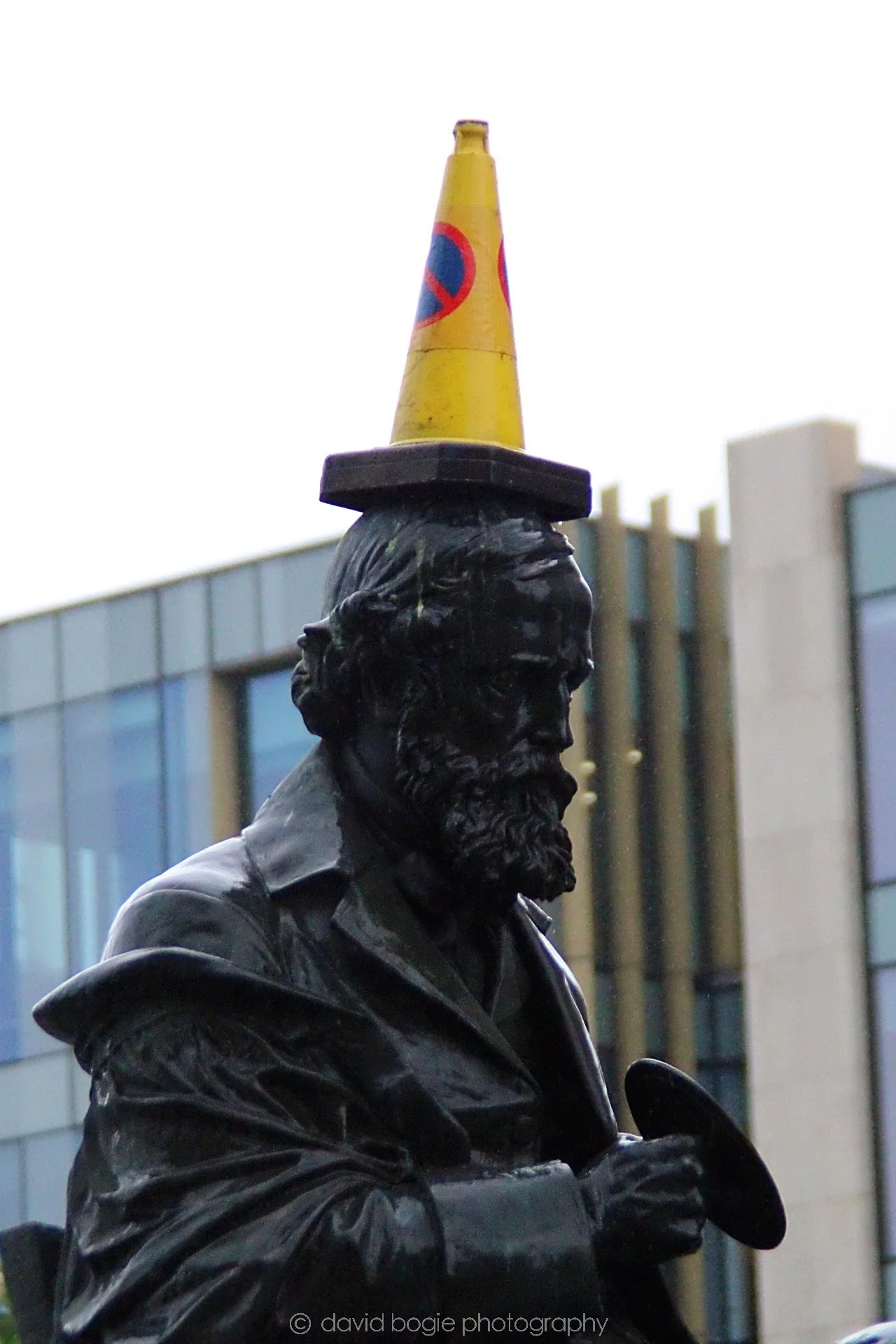 YEAR20220512 Edinburgh 1 .jpg