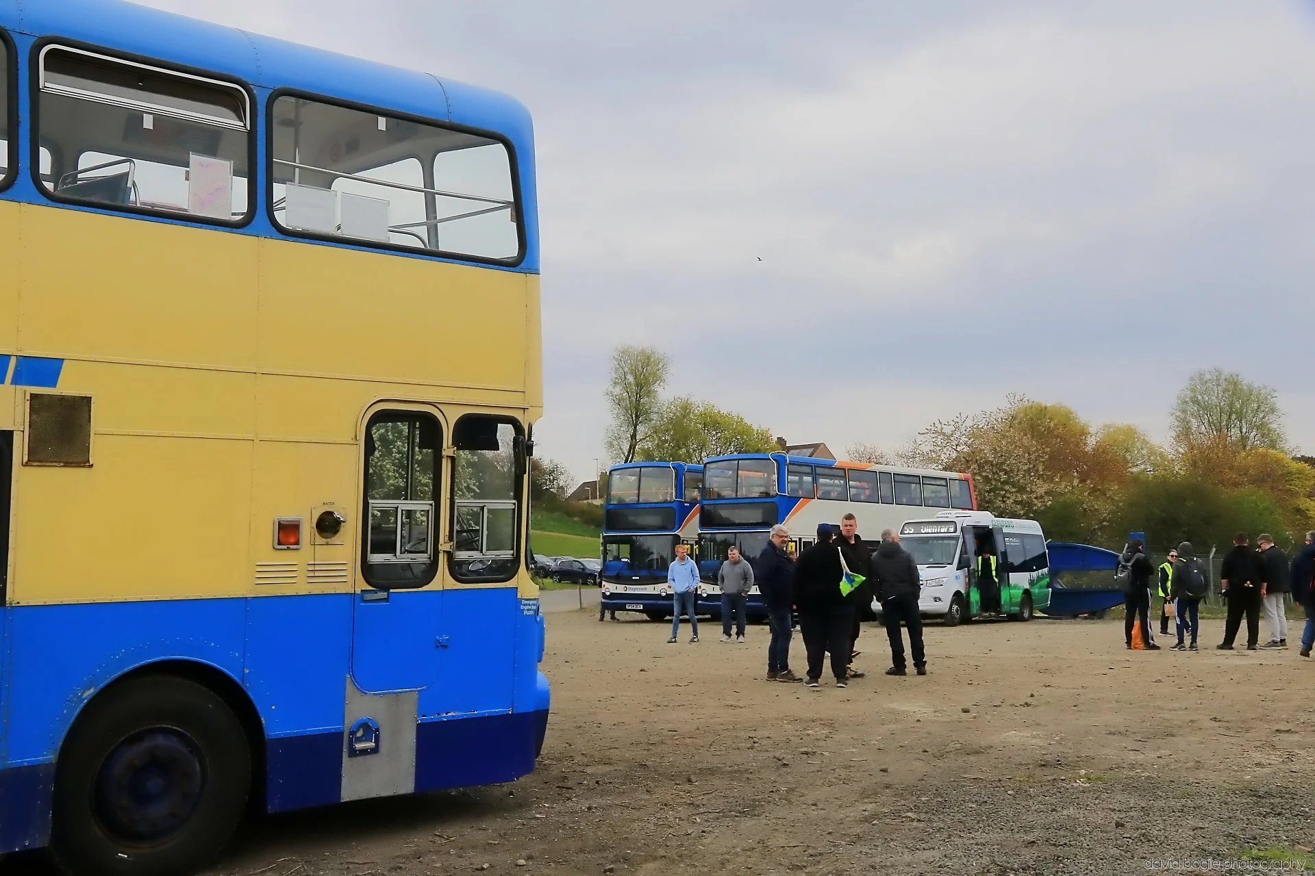 20260426 102350 Bus Bundle 0092.jpg