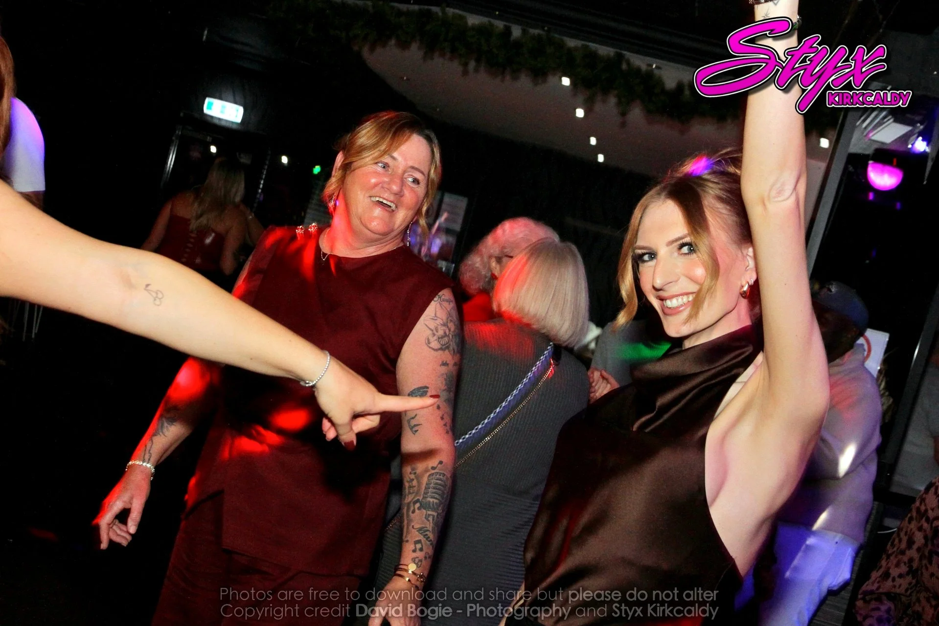 20251206 223217 ABBA (Styx Kirkcaldy) 0595.JPG